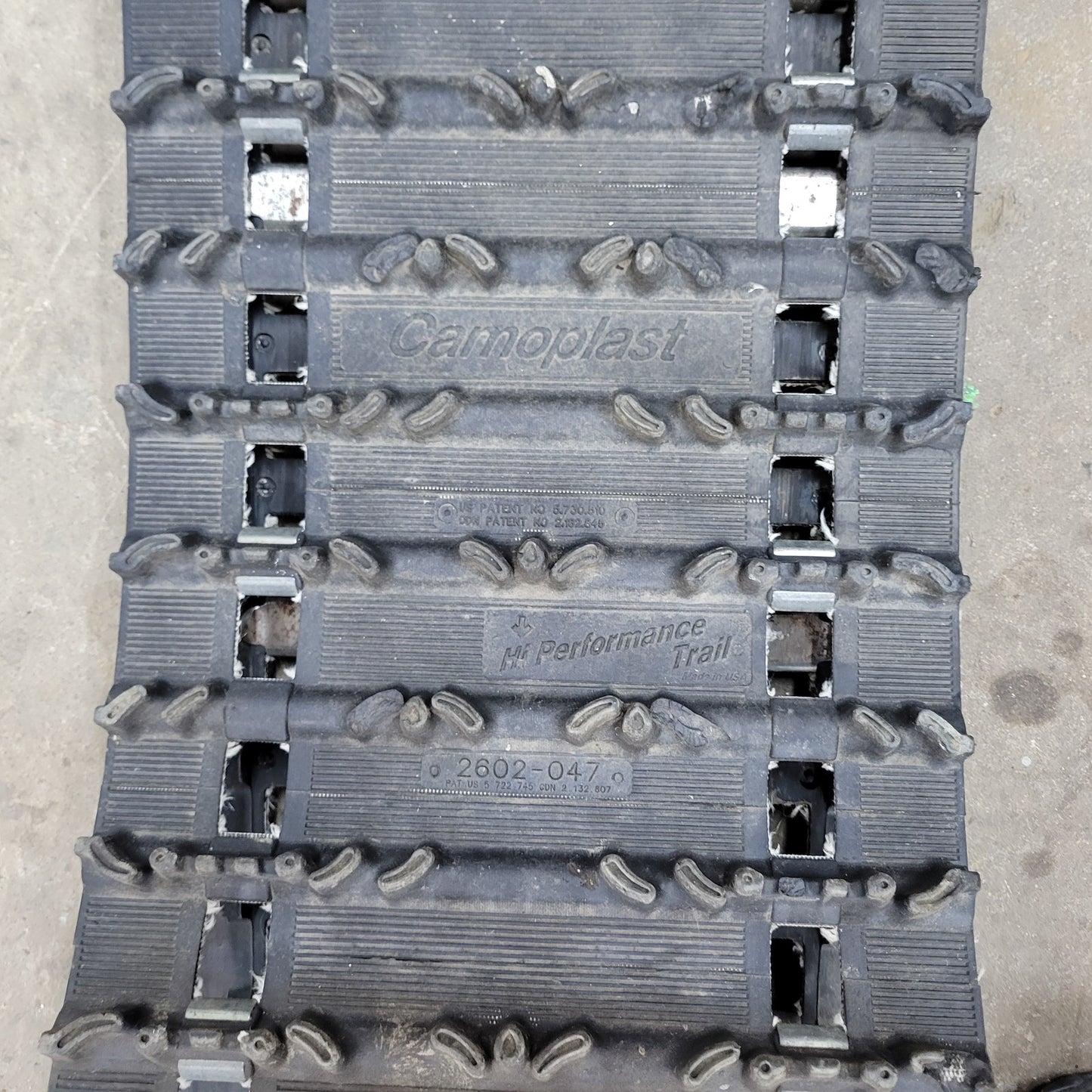 2009 Arctic Cat Crossfire R 8 128 x 14 x 1 Hacksaw Track 2602-047