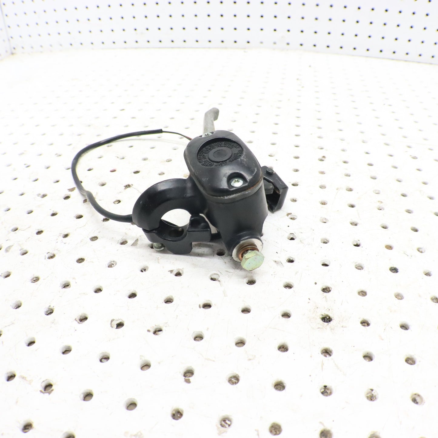 2009 Arctic Cat Crossfire R 8 Hand Brake Lever Master Cylinder 1602-930