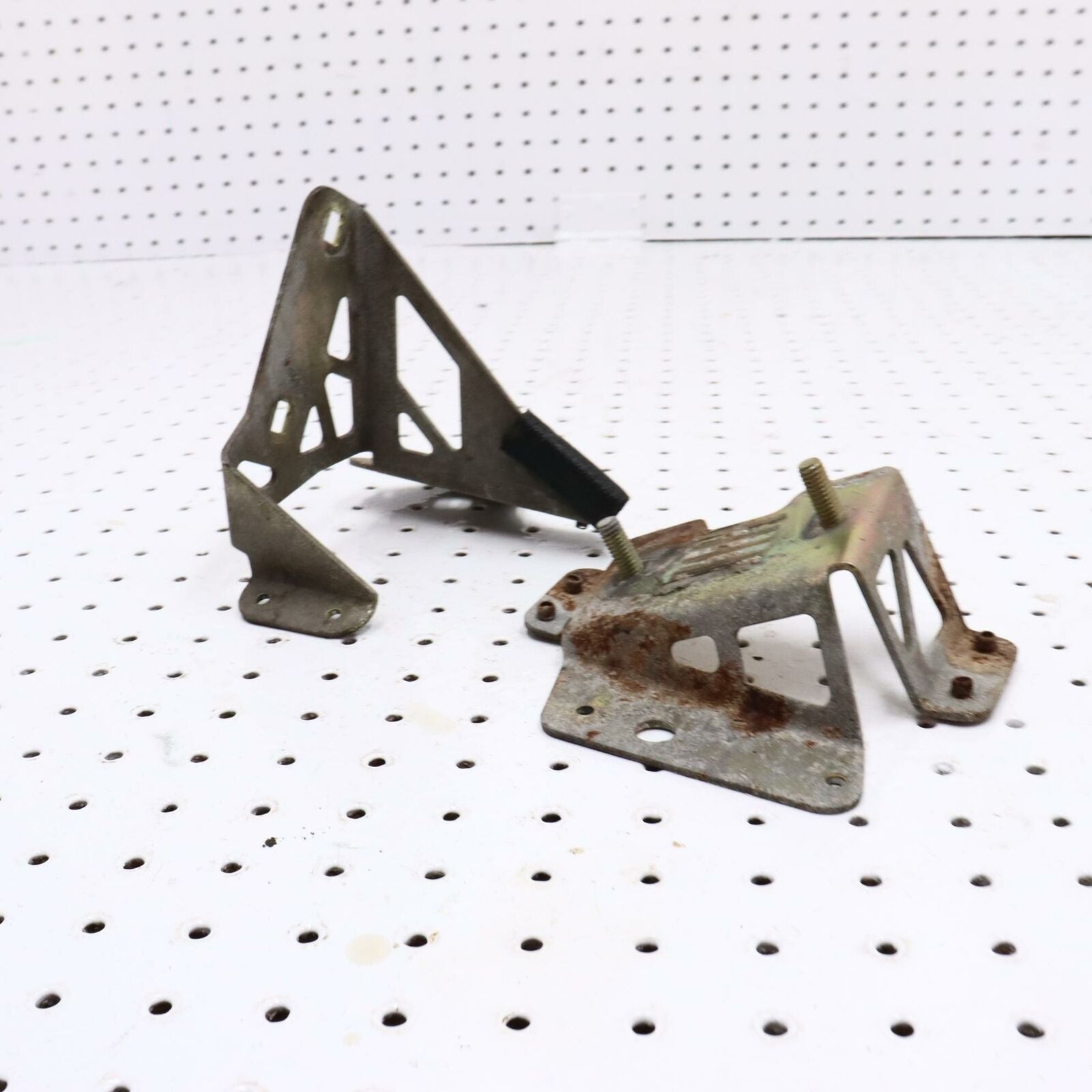2007 POLARIS IQ 600 STEERING POST BRACKETS 1822856 5250476