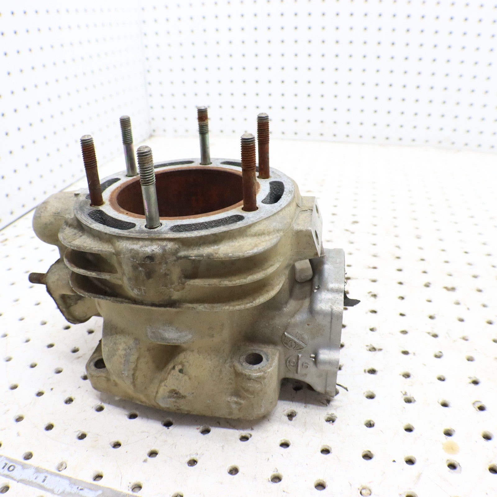 1998 Polaris Xplorer 400l Cylinder 3085276 3086753 CORE NEEDS BORE JOB 