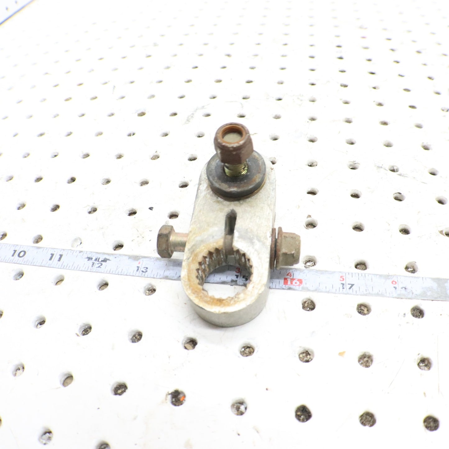 2007 Polaris Iq 600 Rear Arm 1541967