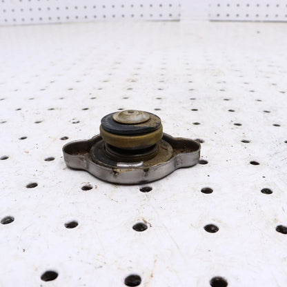 1998 POLARIS XPLORER 400L RADIATOR CAP 2511189; 2511270