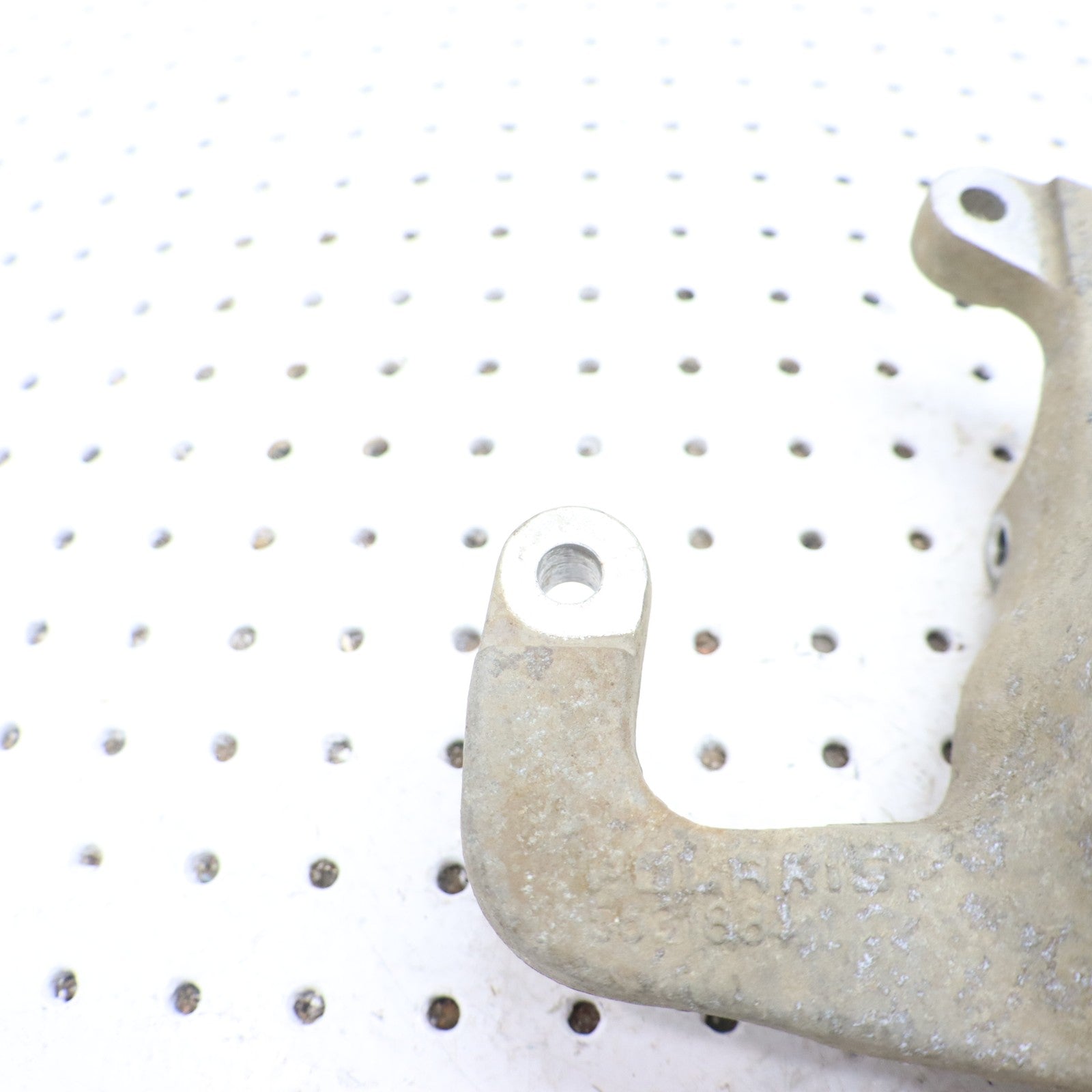 2009 Polaris Sportsman Xp 850 Steering Knuckle RIGHT 5136734; 5143614