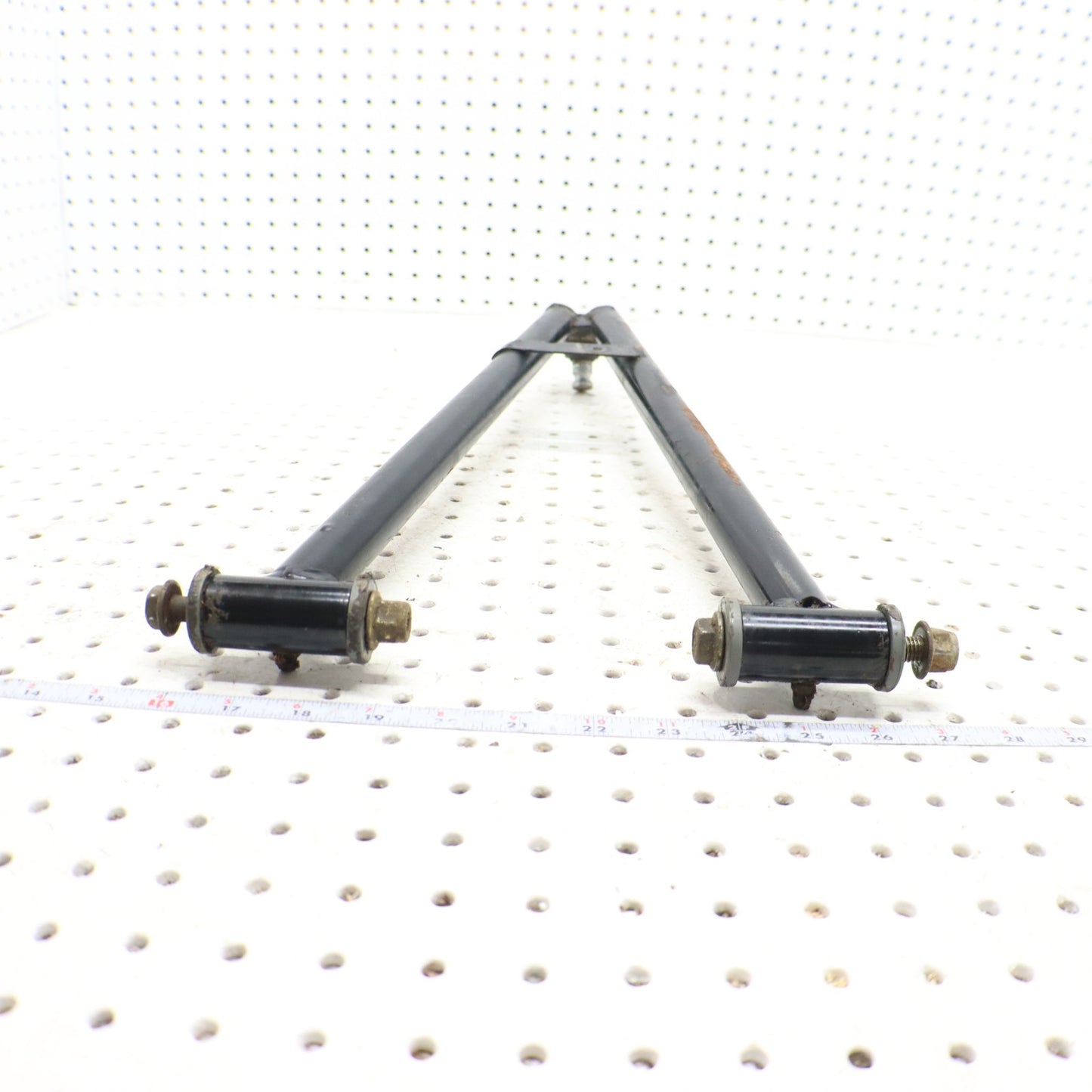 2009 Polaris Sportsman Xp 850 Front Lower Right Control Arm 1017157-067 1019811
