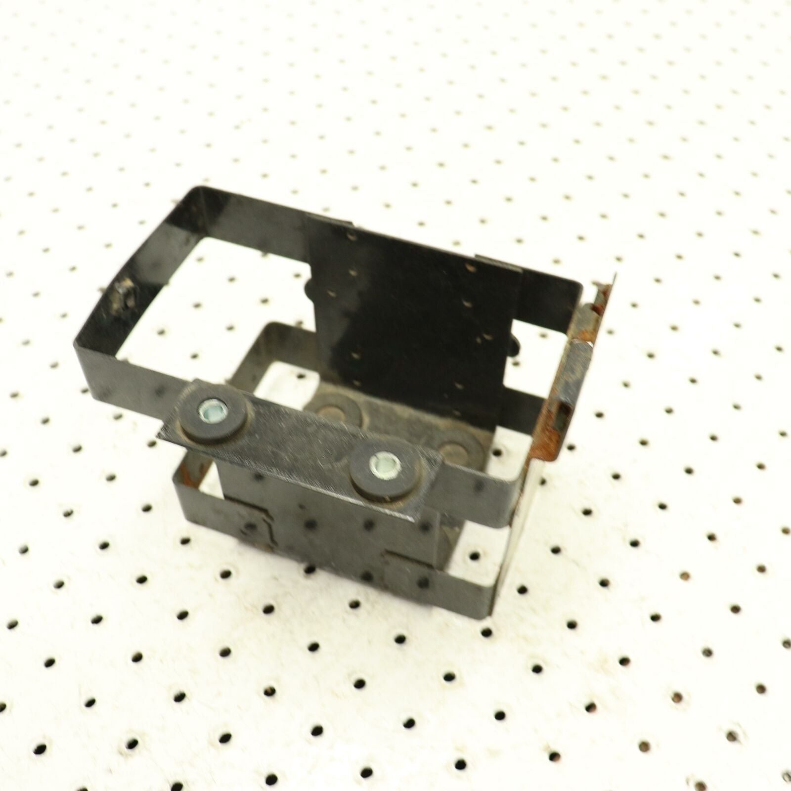 1982 KAWASAKI 305 CSR BATTERY TRAY BOX HOLDER 32097-1053