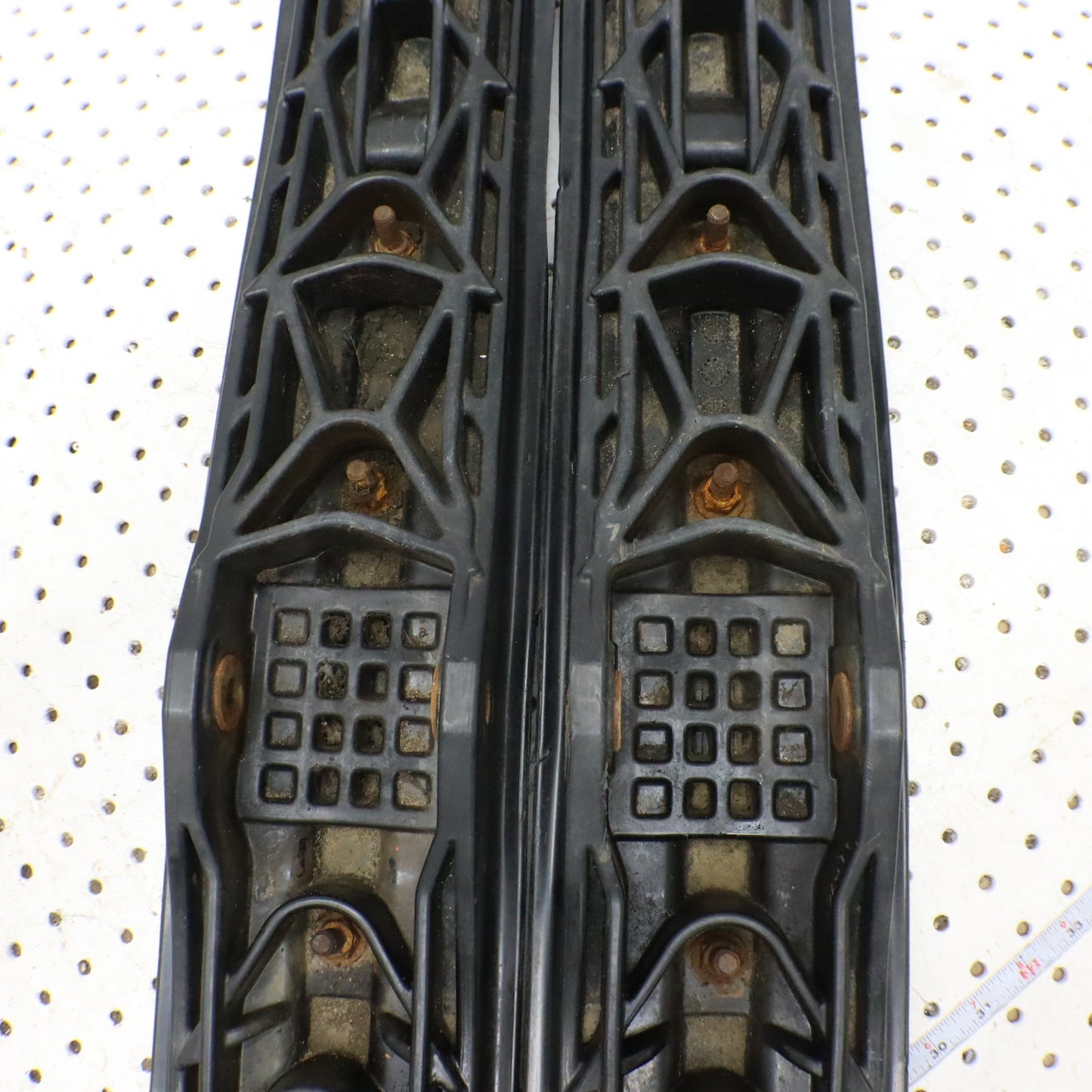 2009 Arctic Cat Crossfire R 8 Skis 2603-599 ; 2603-598 