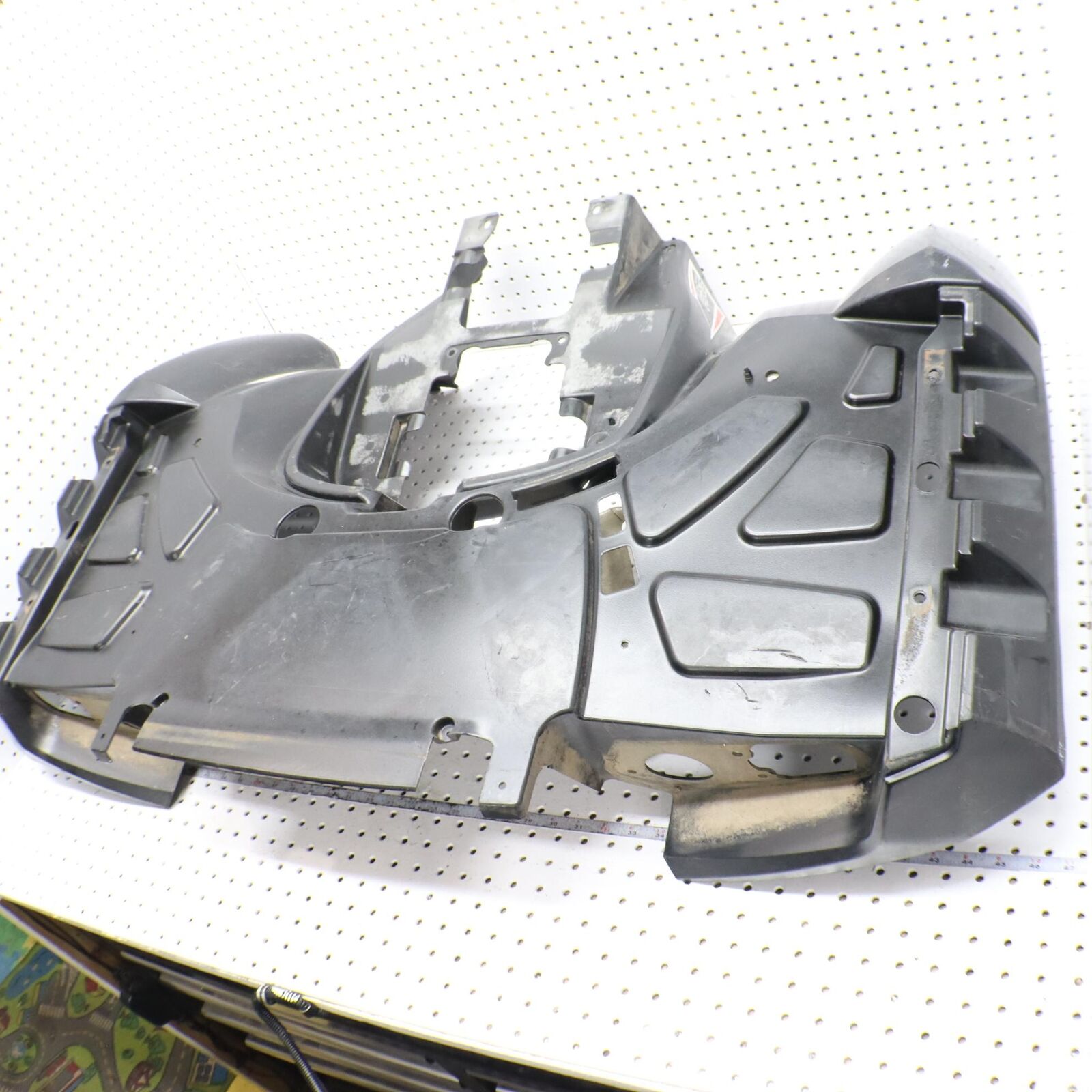 2013 POLARIS SPORTSMAN 550 REAR FENDER CAB 2635037-464 2637271-464