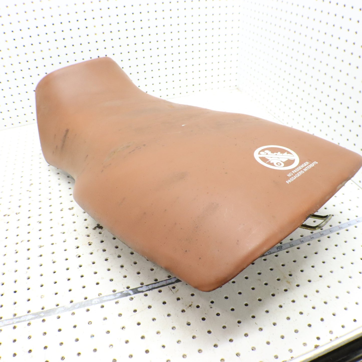 1998 Polaris Xplorer 400l Seat 2682360-218 2683222-070