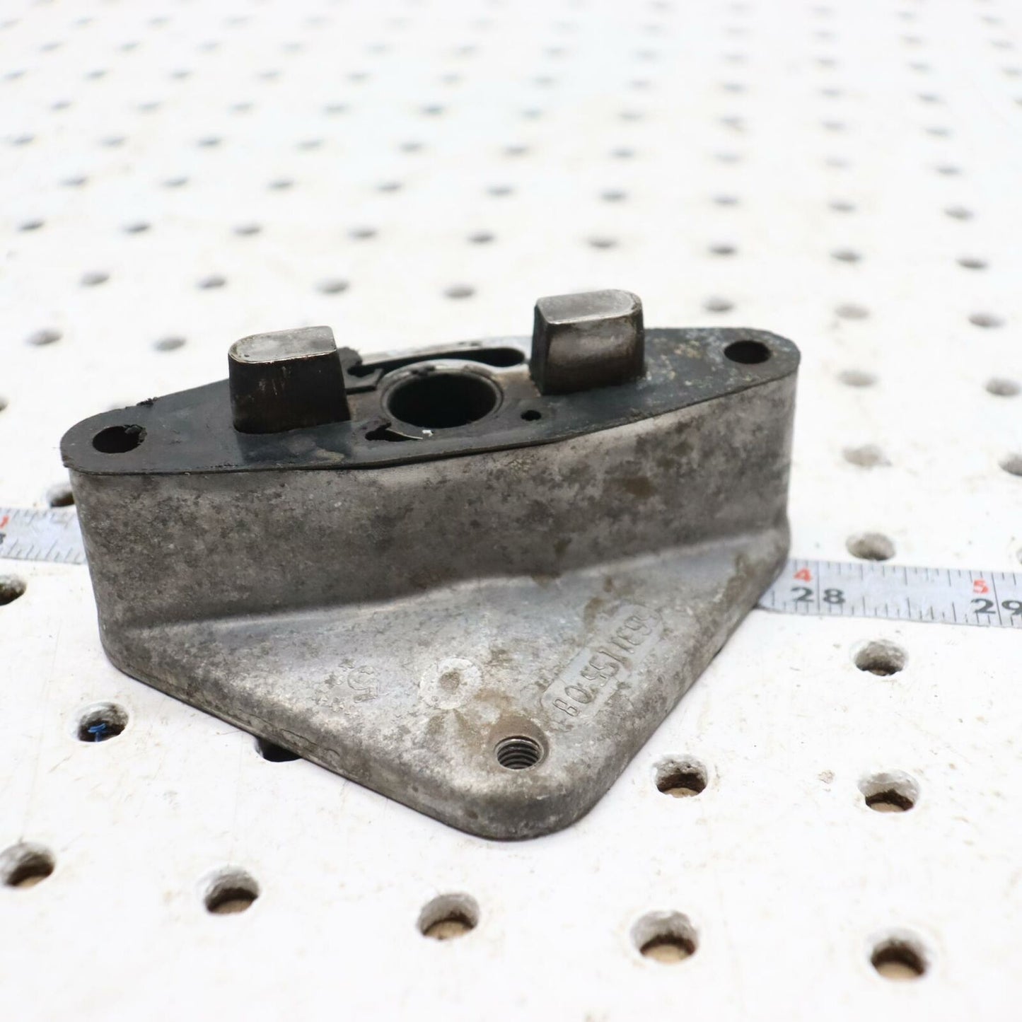 2007 POLARIS IQ 600 ASM BASE EXH VALVE 1203166 1204445