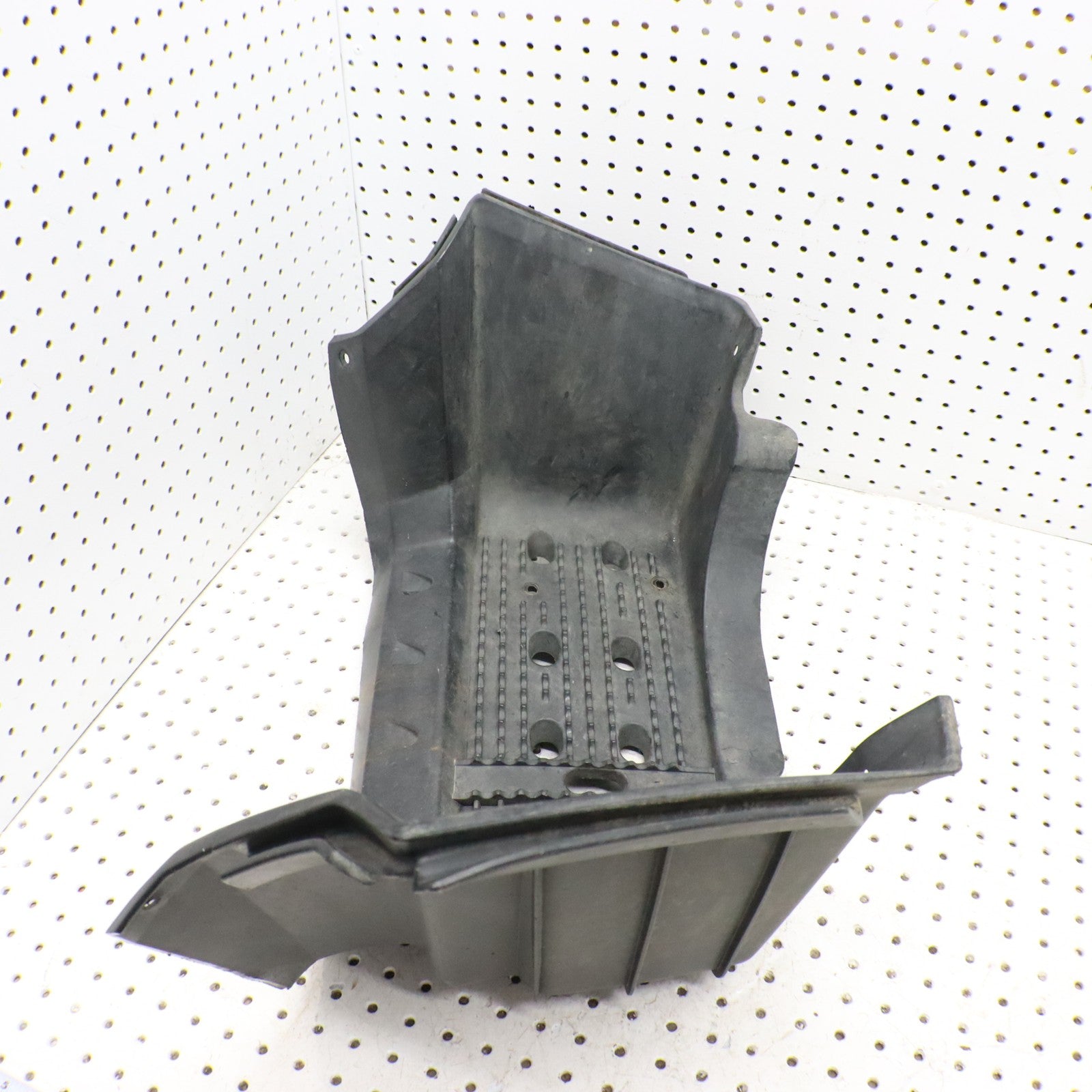 2009 Polaris Sportsman 800 Left Footwell Step Stand Footrest 5436931-070