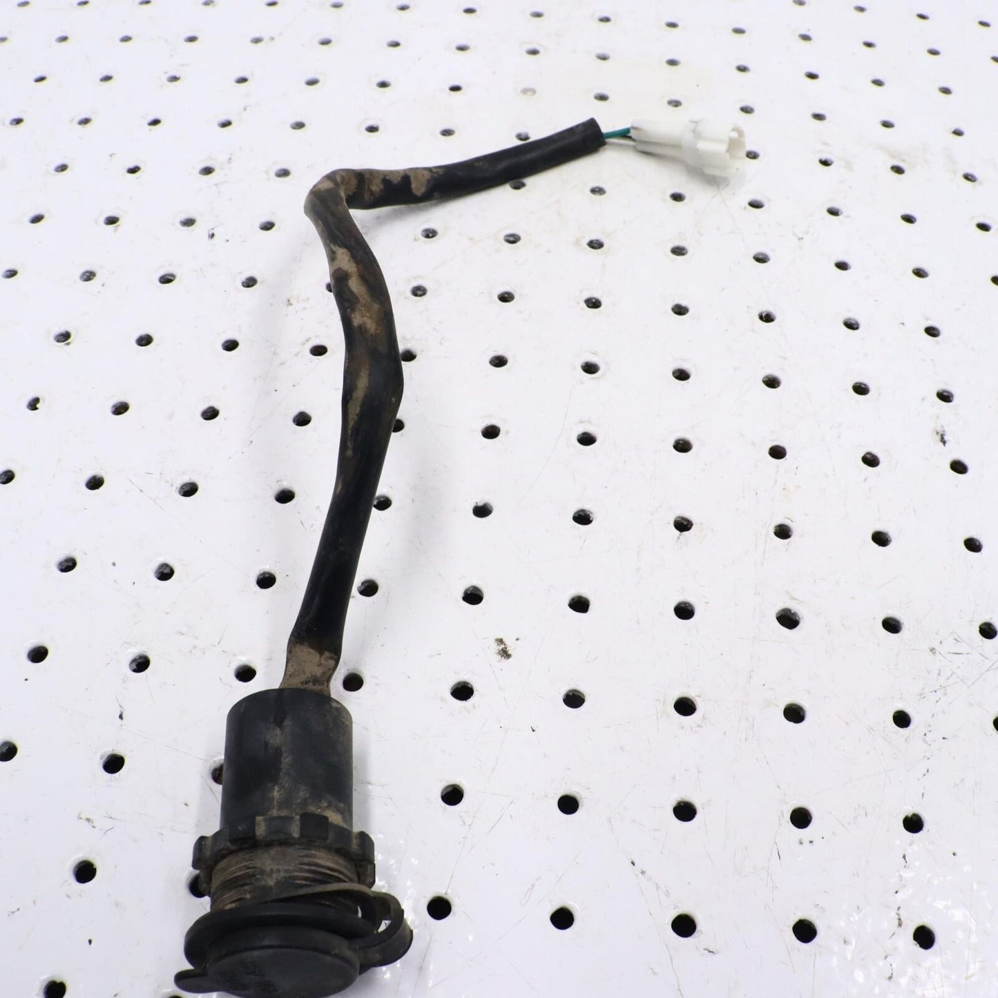 2013 YAMAHA GRIZZLY 700 ACCESSORY SOCKET PLUG OUTLET 1HP-H254B-10-00 