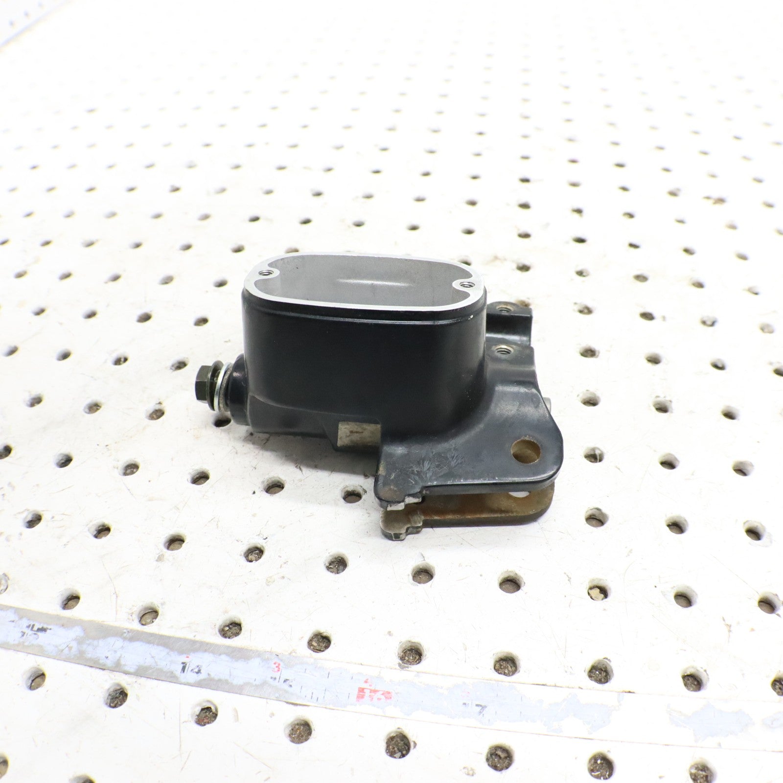 2012 Polaris Sportsman 500 Hand Brake Master Cylinder 2203052 2206551