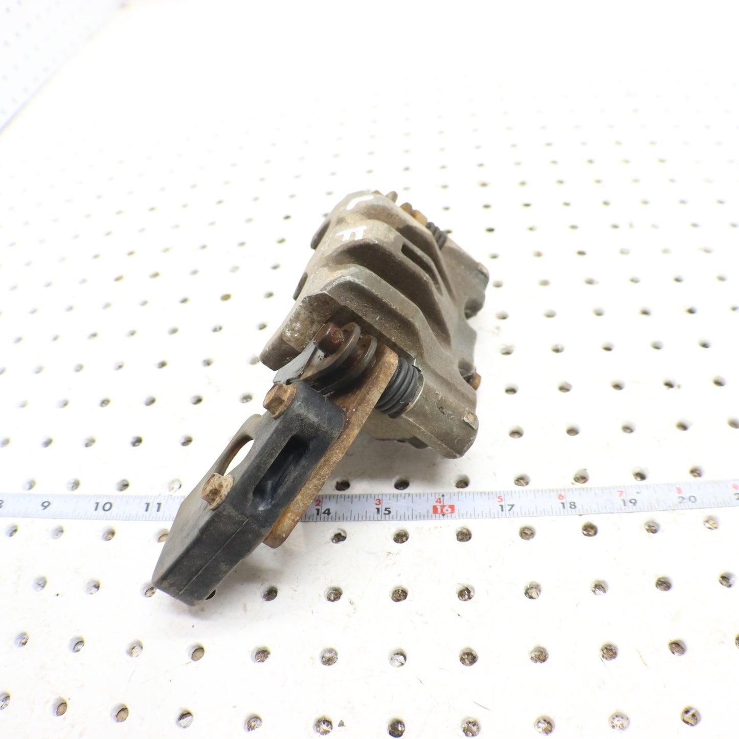 2013 Polaris Ranger Xp 900 Brake Caliper Front LEFT 1911283