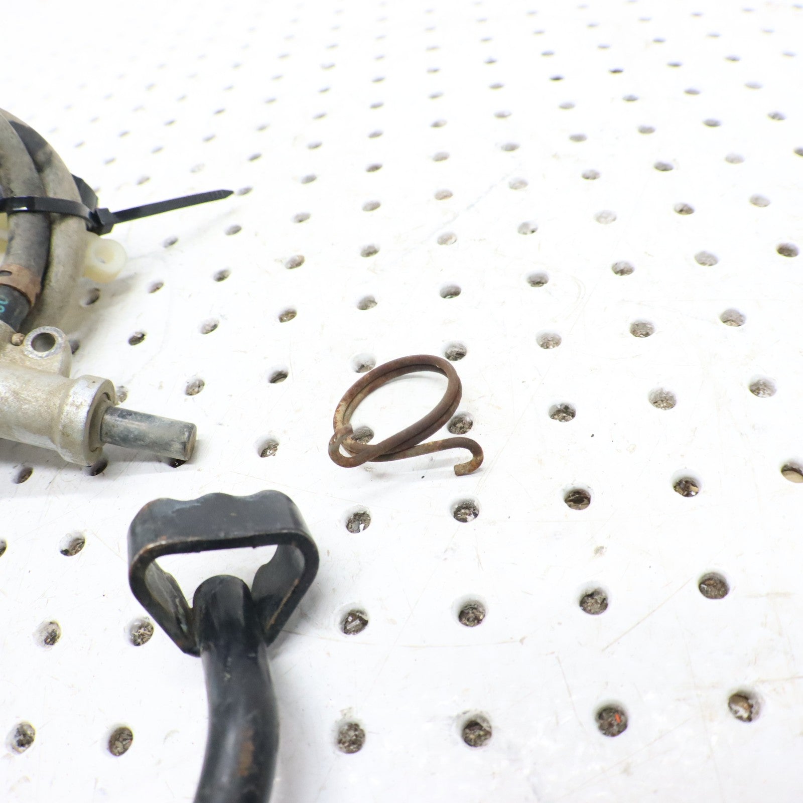 2009 Polaris Sportsman 800 Foot Brake Pedal & Master Cylinder 1911274 1911076-06