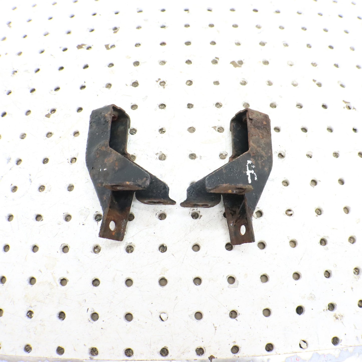 2003 Polaris Sportsman 600 Front L & R Rack Support Mount 1013744-067 1013746