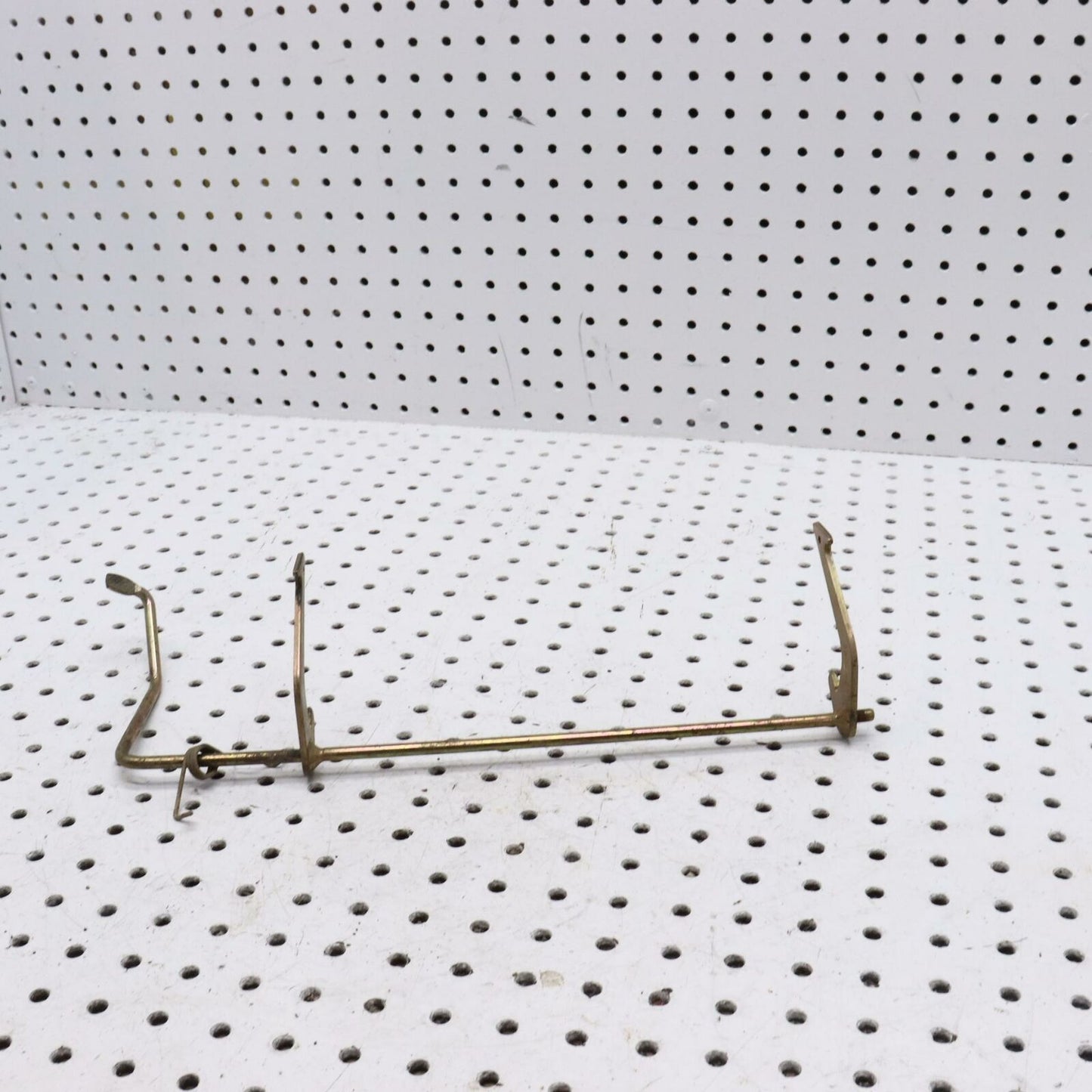 2004 ARCTIC CAT 650 SEAT SADDLE MOUNTING BRACKET LATCH, SEAT WELDMENT 1506-217
