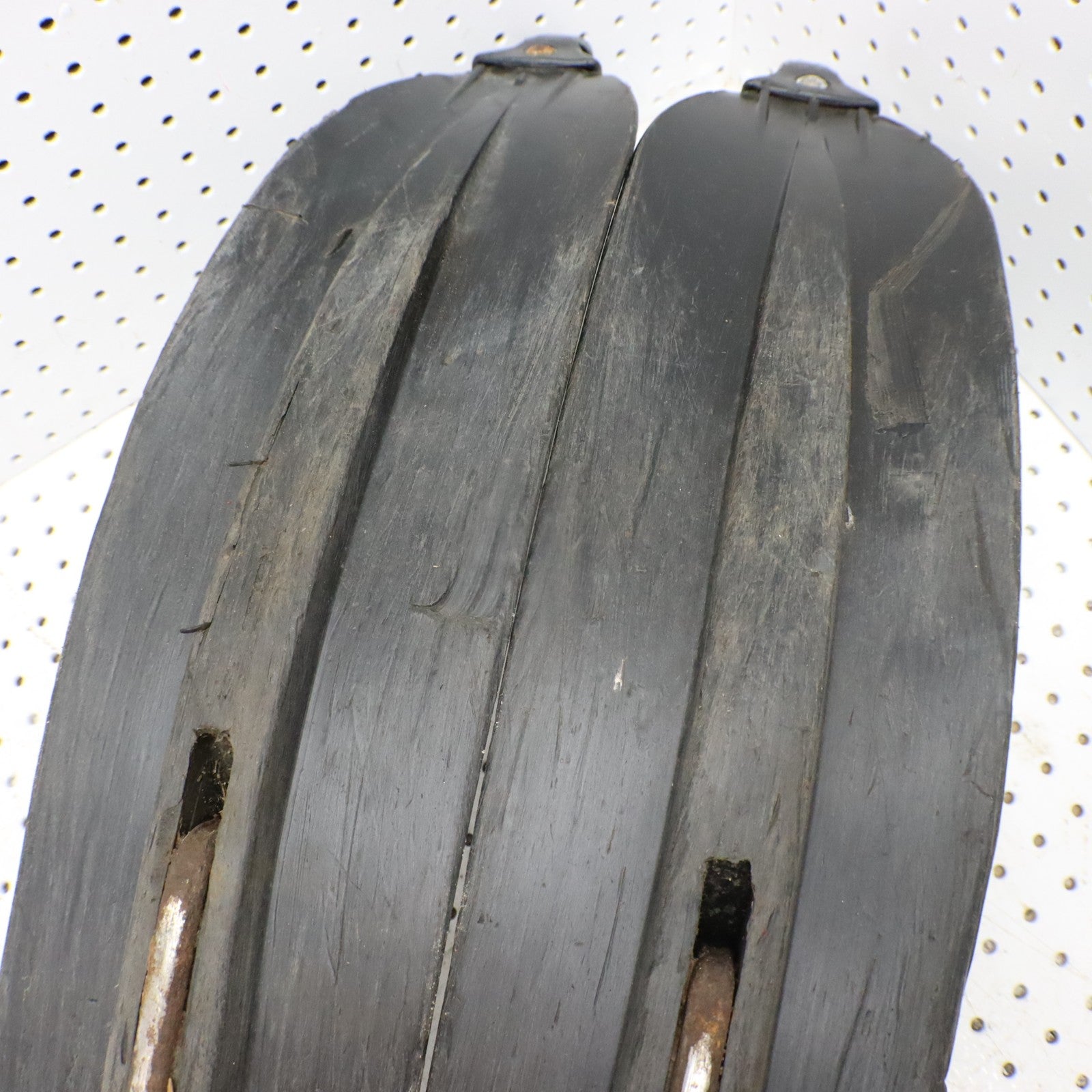 2009 Arctic Cat Crossfire R 8 Skis 2603-599 ; 2603-598 