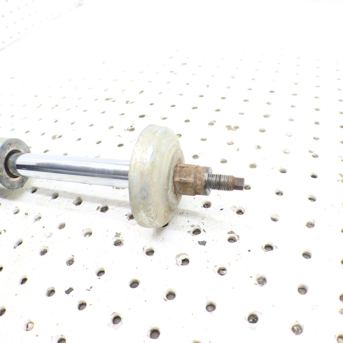 1998 Polaris Xplorer 400l Front Shock 7041755 ; 2201460