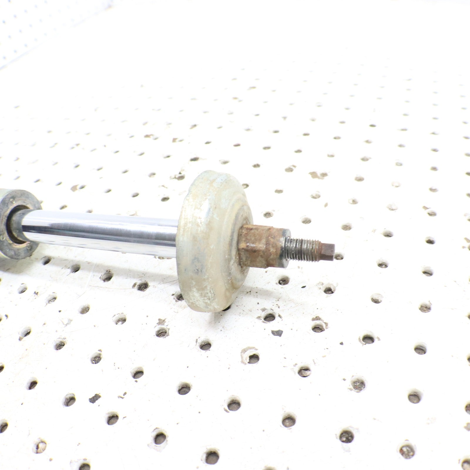 1998 Polaris Xplorer 400l Front Shock 7041755 ; 2201460