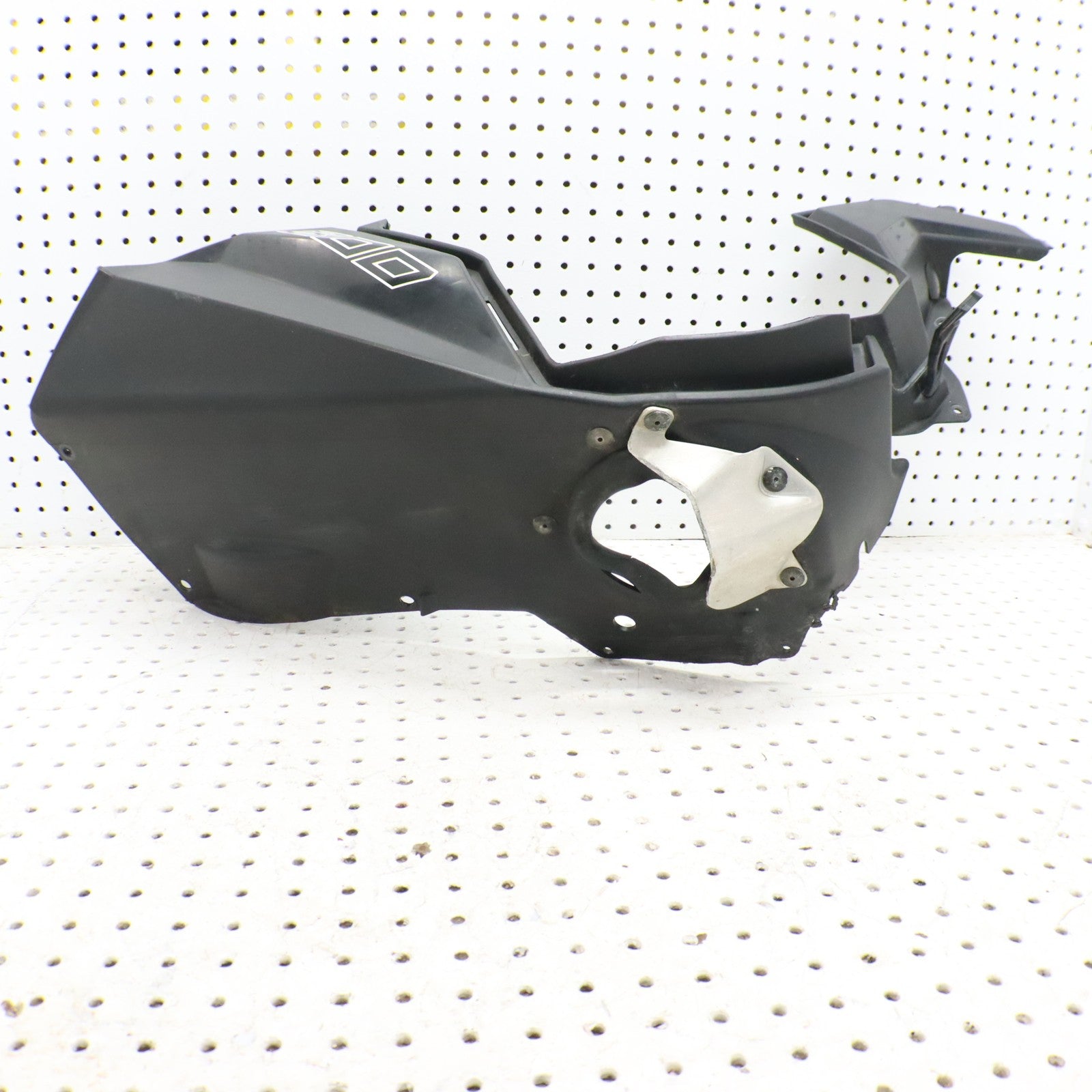 2016 Polaris Rush 800 Fender Bellypan Right 2635838