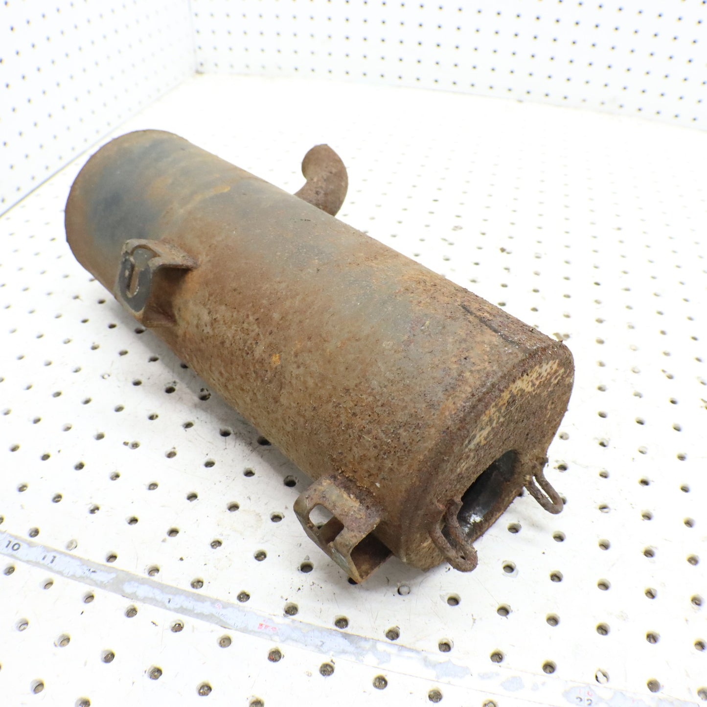 2003 Polaris Sportsman 600 Exhaust Muffler 1261223-029; 1261223-489