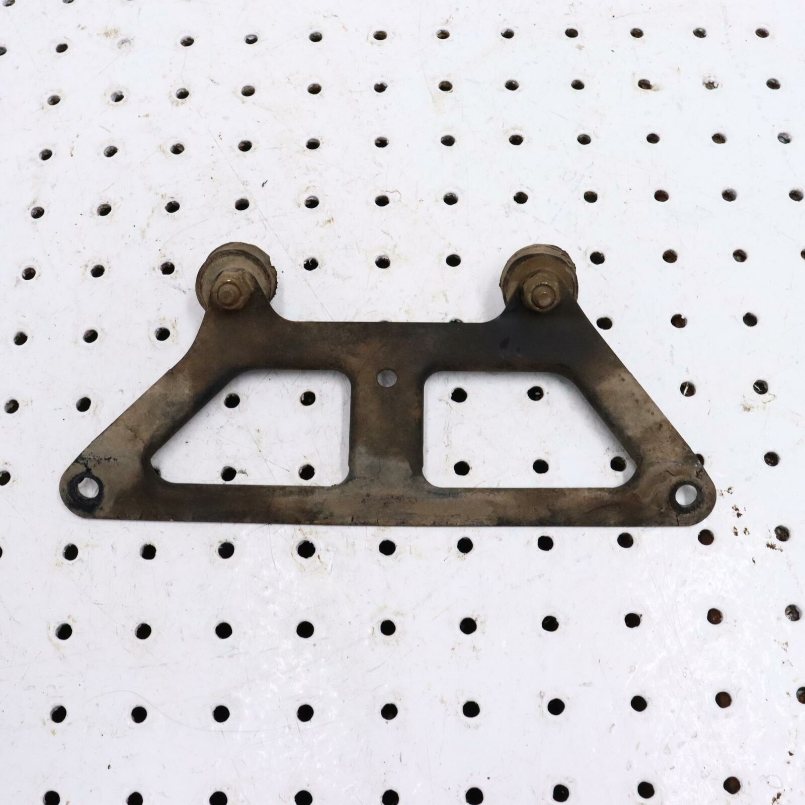 2000 POLARIS MAGNUM 325 OIL COOLER TOP BRACKET 5243783-067
