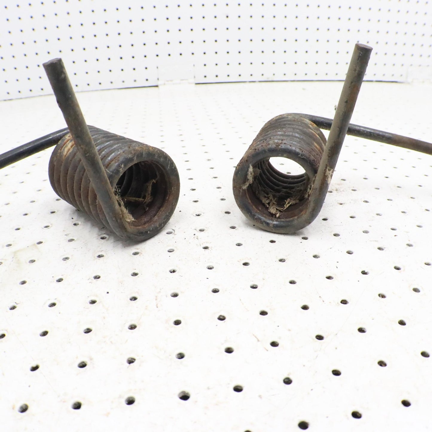 1995 Polaris Xcr 600 Rear Suspension Torsion Springs  7041249-067; 7041248-067