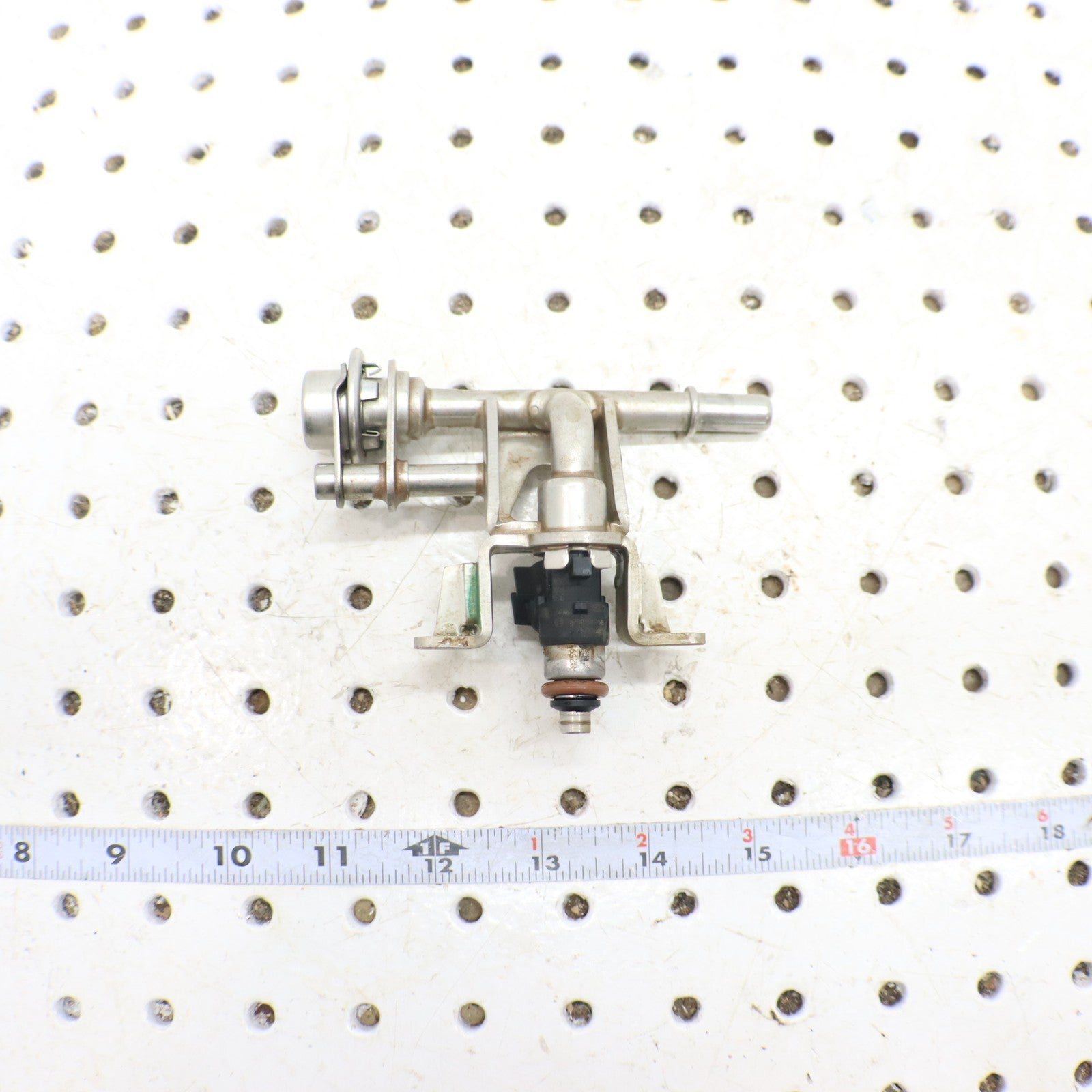 2016 Polaris Sportsman Sp 570 Fuel Injector & RAIL 2521068; 2521403