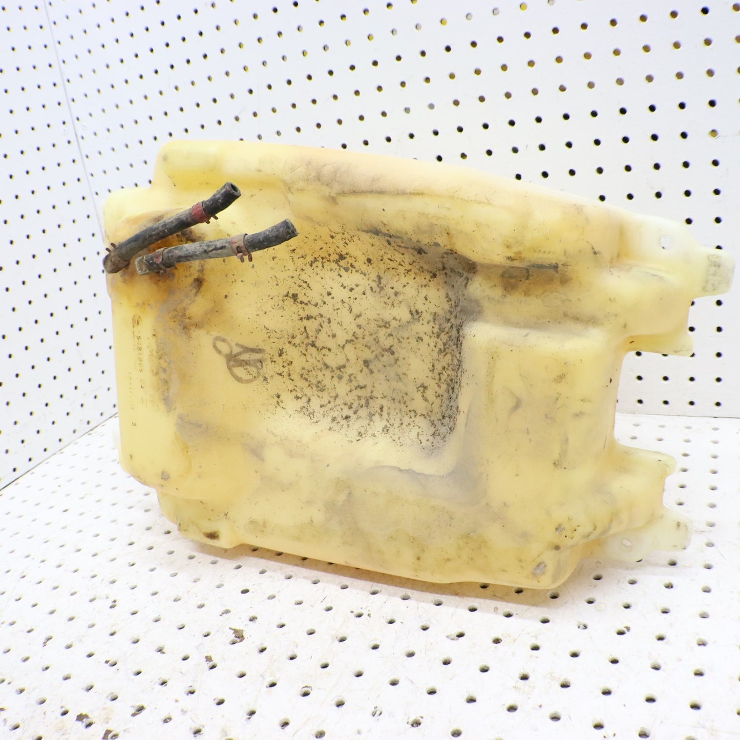 1998 Polaris Xplorer 400l Fuel Tank Gas Tank  1240048; 2511272; 5431805
