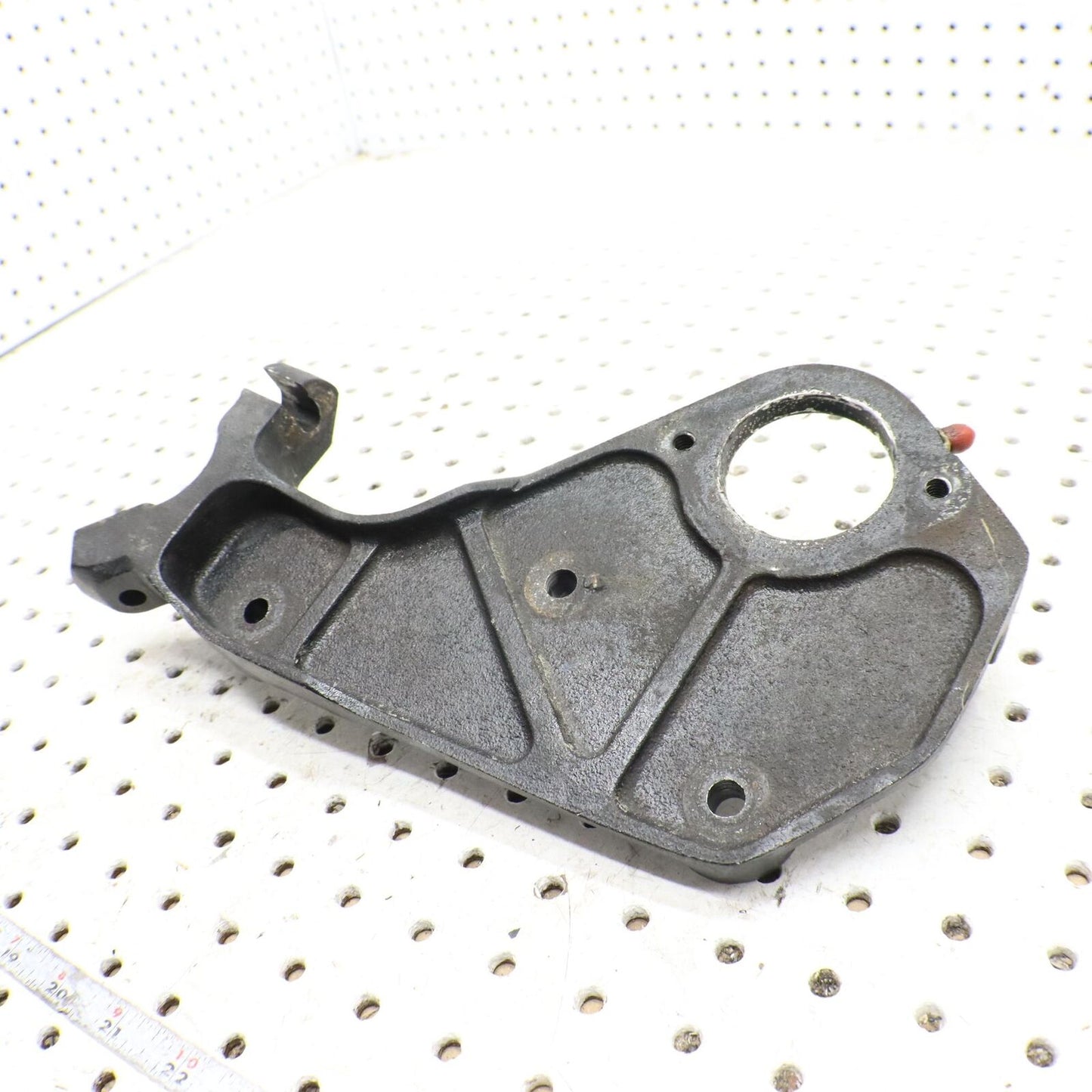 2002 ARCTIC CAT ZR 600 ENGINE MOTOR MOUNT BRACKET  0708-140