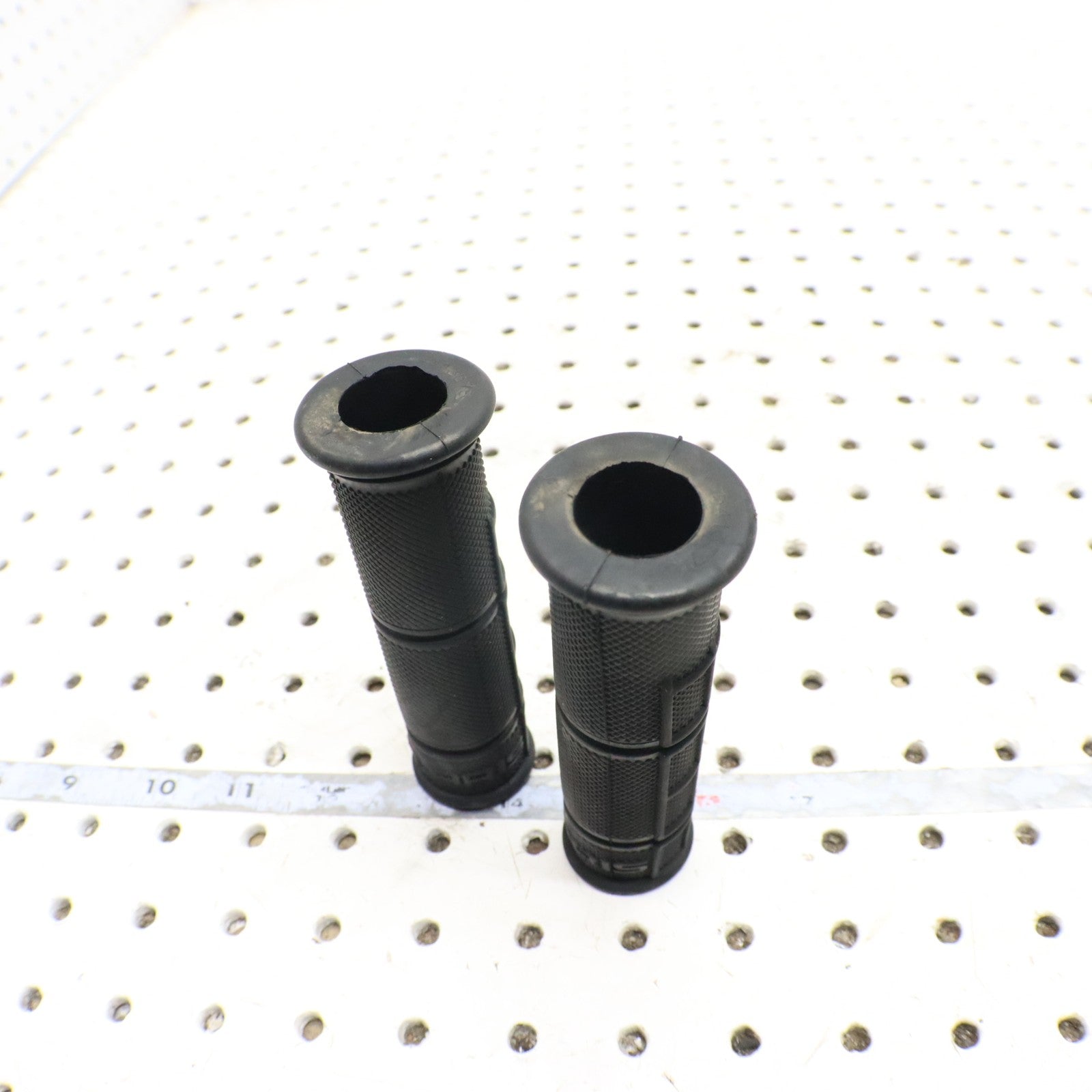 2012 Polaris Sportsman 500 Handlebar Grips 5413578-070