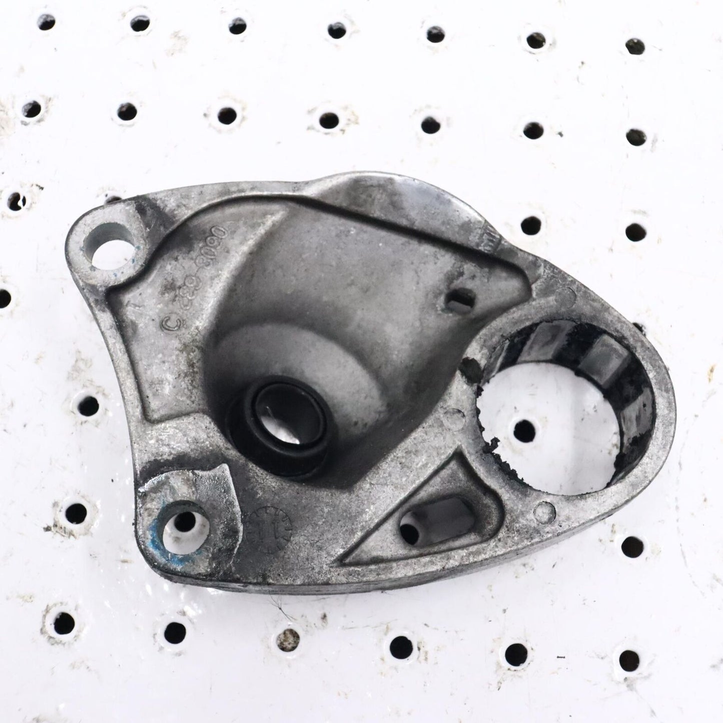 2012 ARCTIC CAT PROCLIMB M800 ENGINE MOTOR MOUNT BRACKET  0708-582