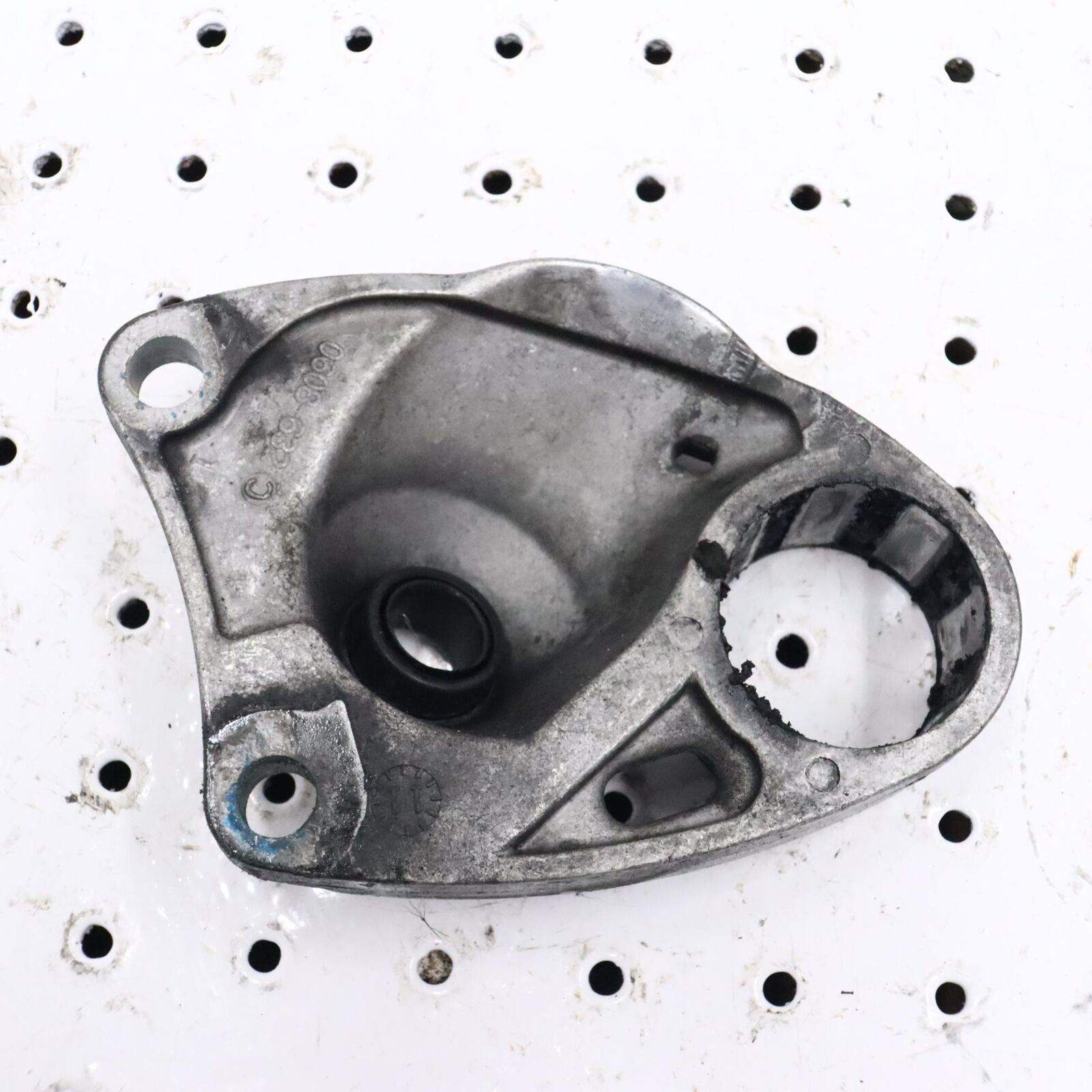 2012 ARCTIC CAT PROCLIMB M800 ENGINE MOTOR MOUNT BRACKET  0708-582