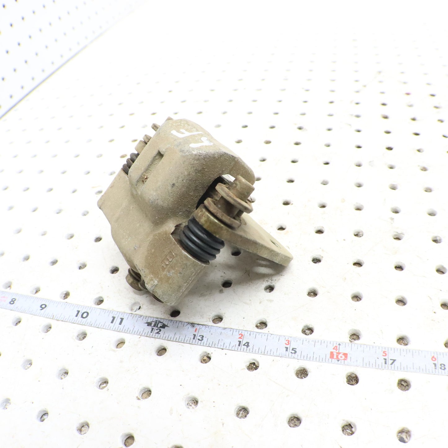 2015 Polaris Sportsman 570 Brake Caliper Front 1911540 LEFT