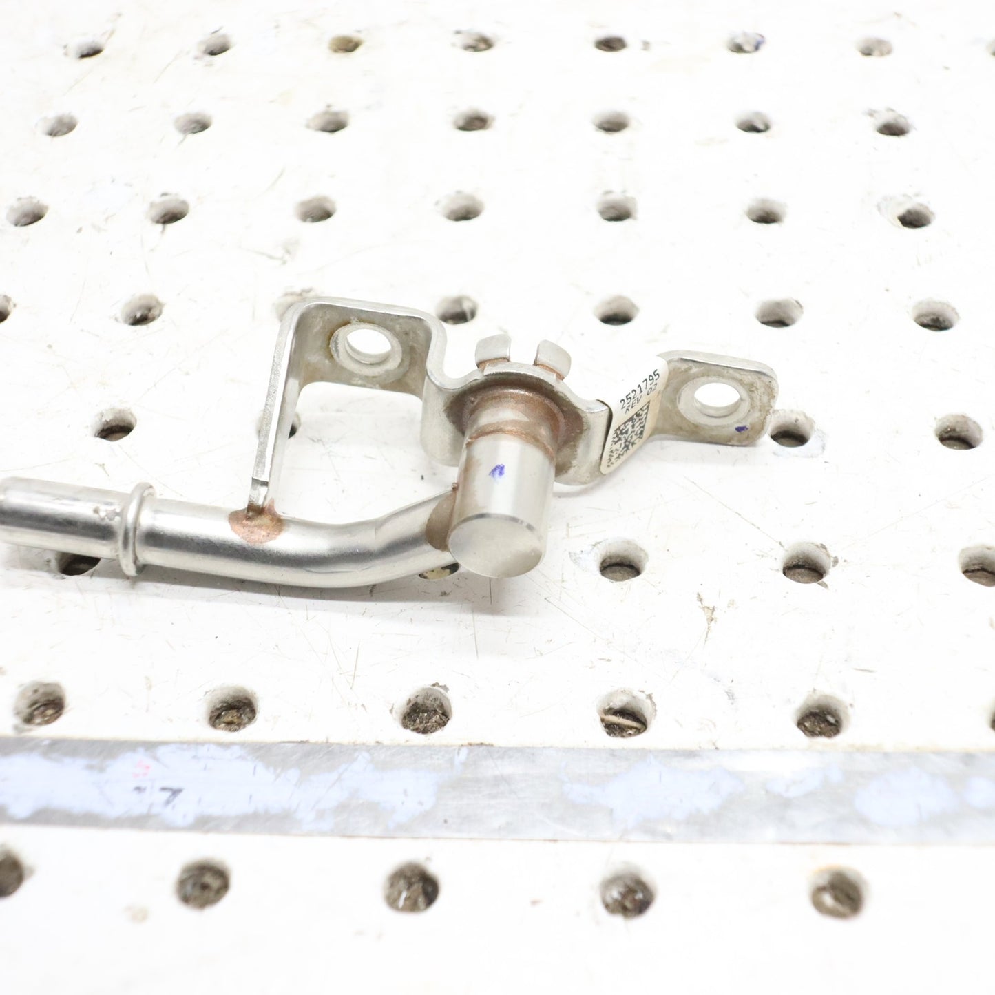 2024 Polaris Sportsman 570 Efi Eps Fuel Rail 2521795