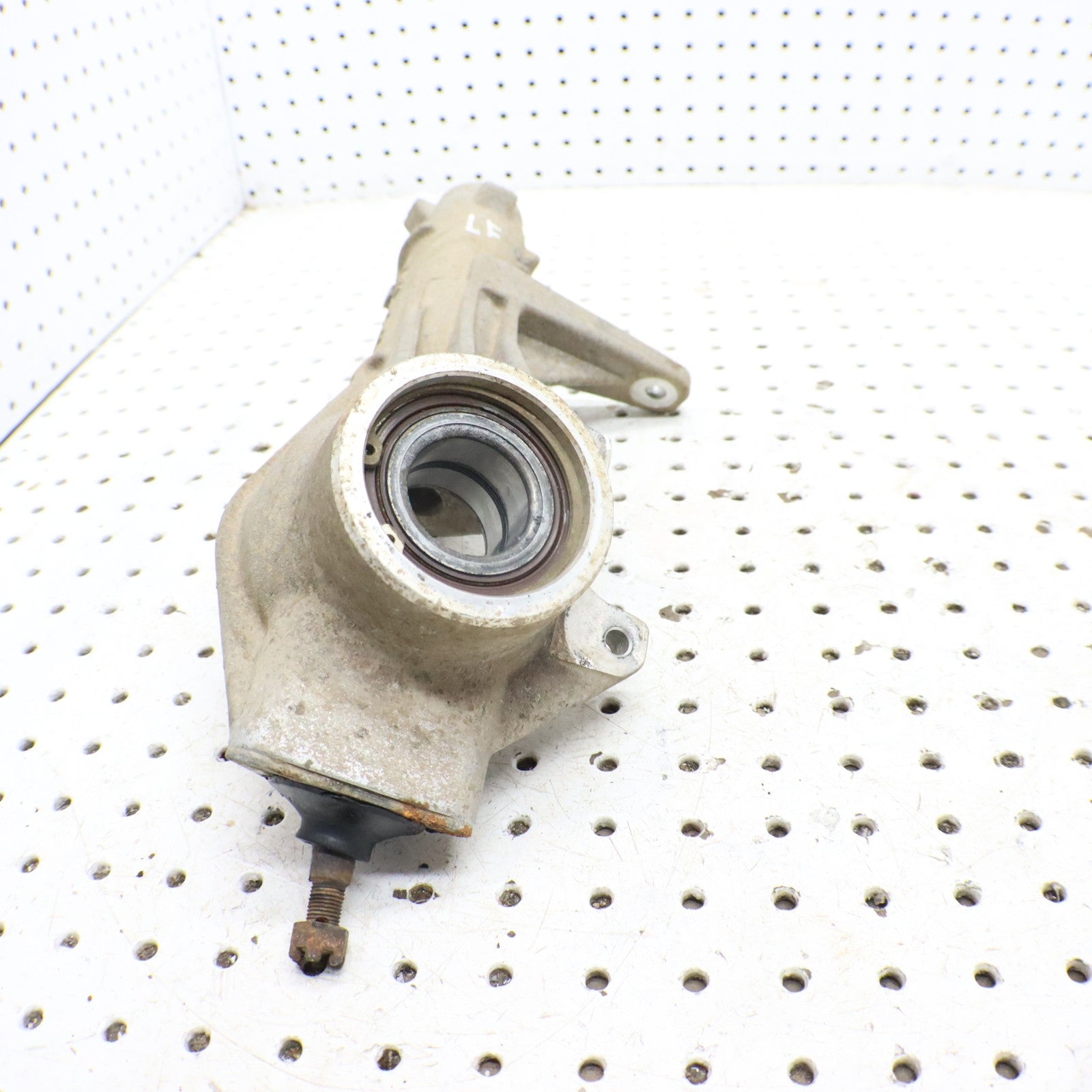2004 Polaris Sportsman 500 Front Hub Strut LEFT 5132301 1822653