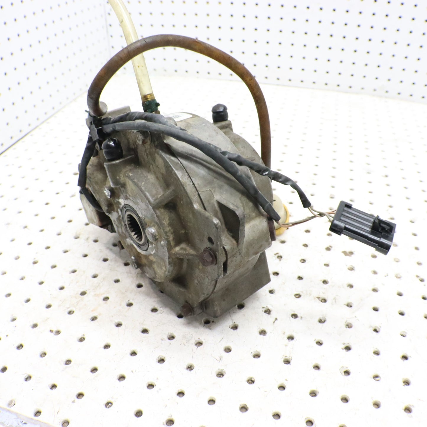 2009 Polaris Sportsman 800 Front Gearcase Differential 1332568 1332909