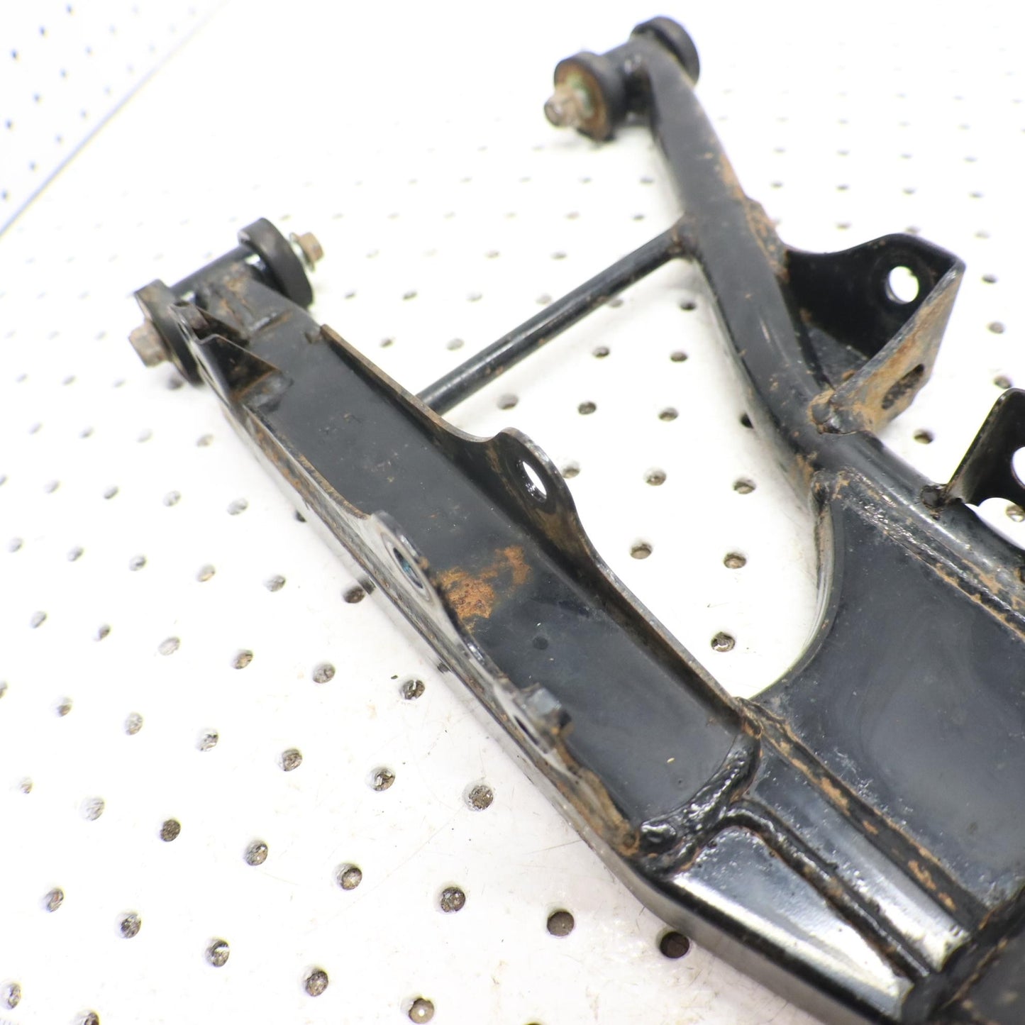 2016 SUZUKI KING QUAD 500 LOWER RIGHT REAR CONTROL A ARM 61510-31821