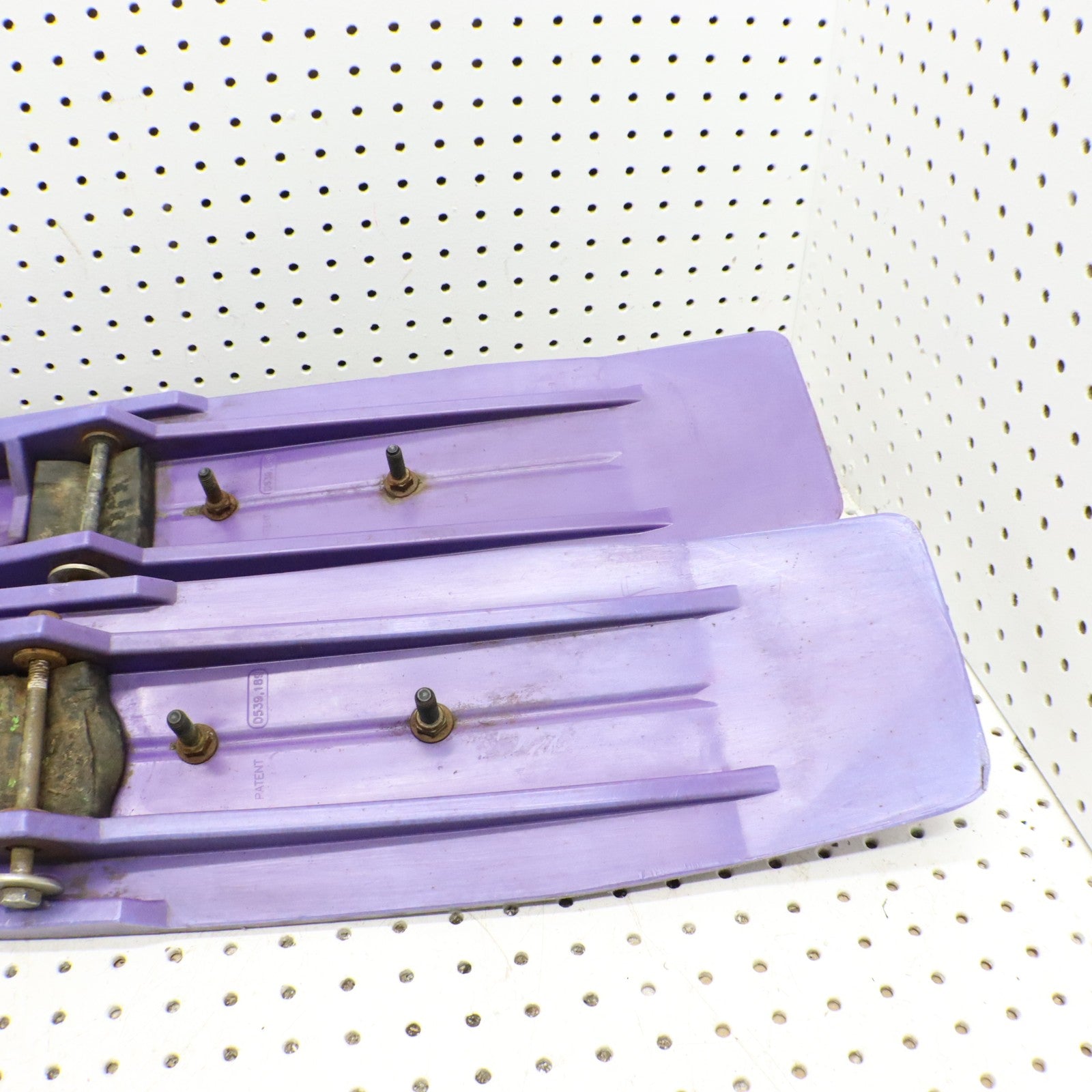 2016 Arctic Cat M8000 7" SLYDOG POWDERHOUND Skis , LOOPS , CARBIDES , MOUNTS