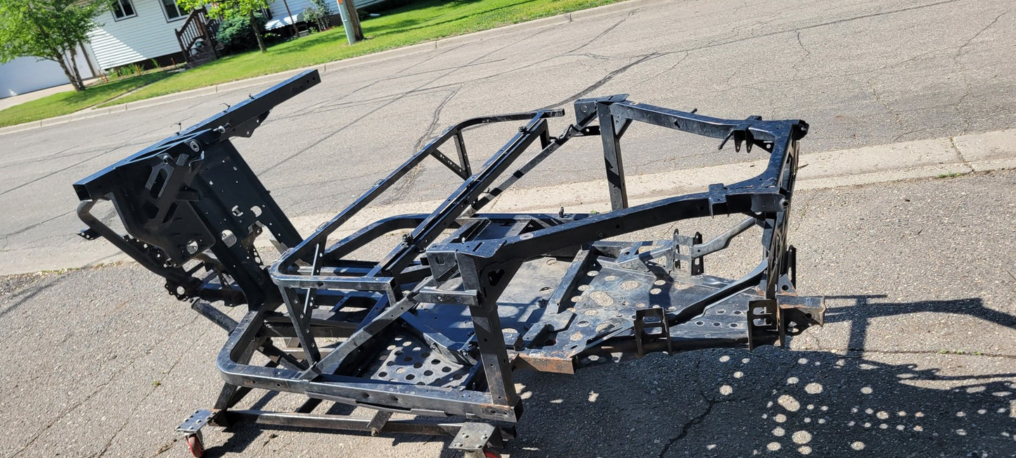 2013 Polaris Ranger Xp 900 Frame Chassis 1019460-458