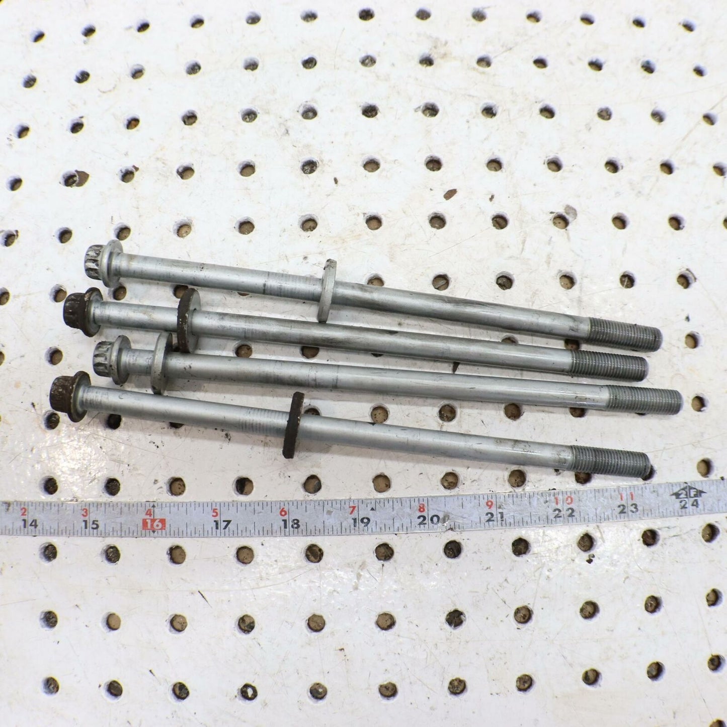 2000 POLARIS MAGNUM 325 CYLINDER HEAD BOLTS 3086418