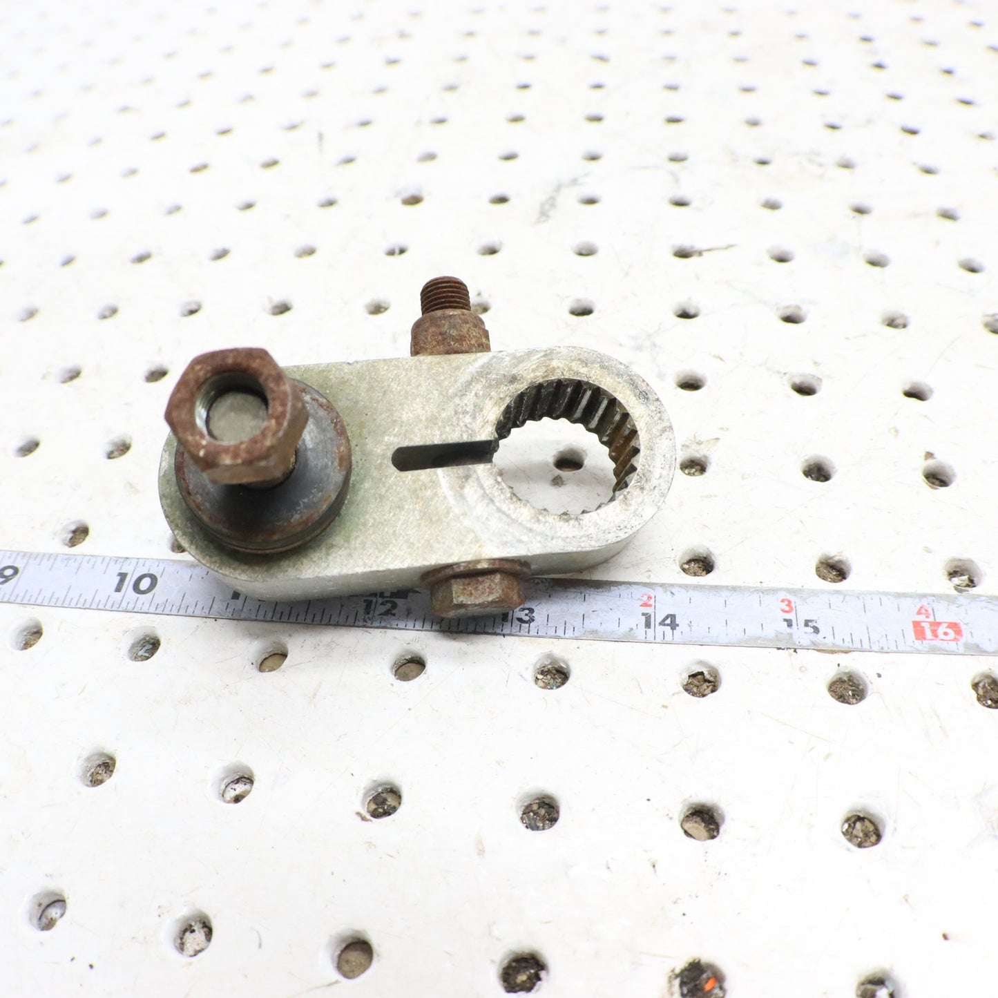 2007 Polaris Iq 600 Rear Arm 1541967; 3514331; 5134046