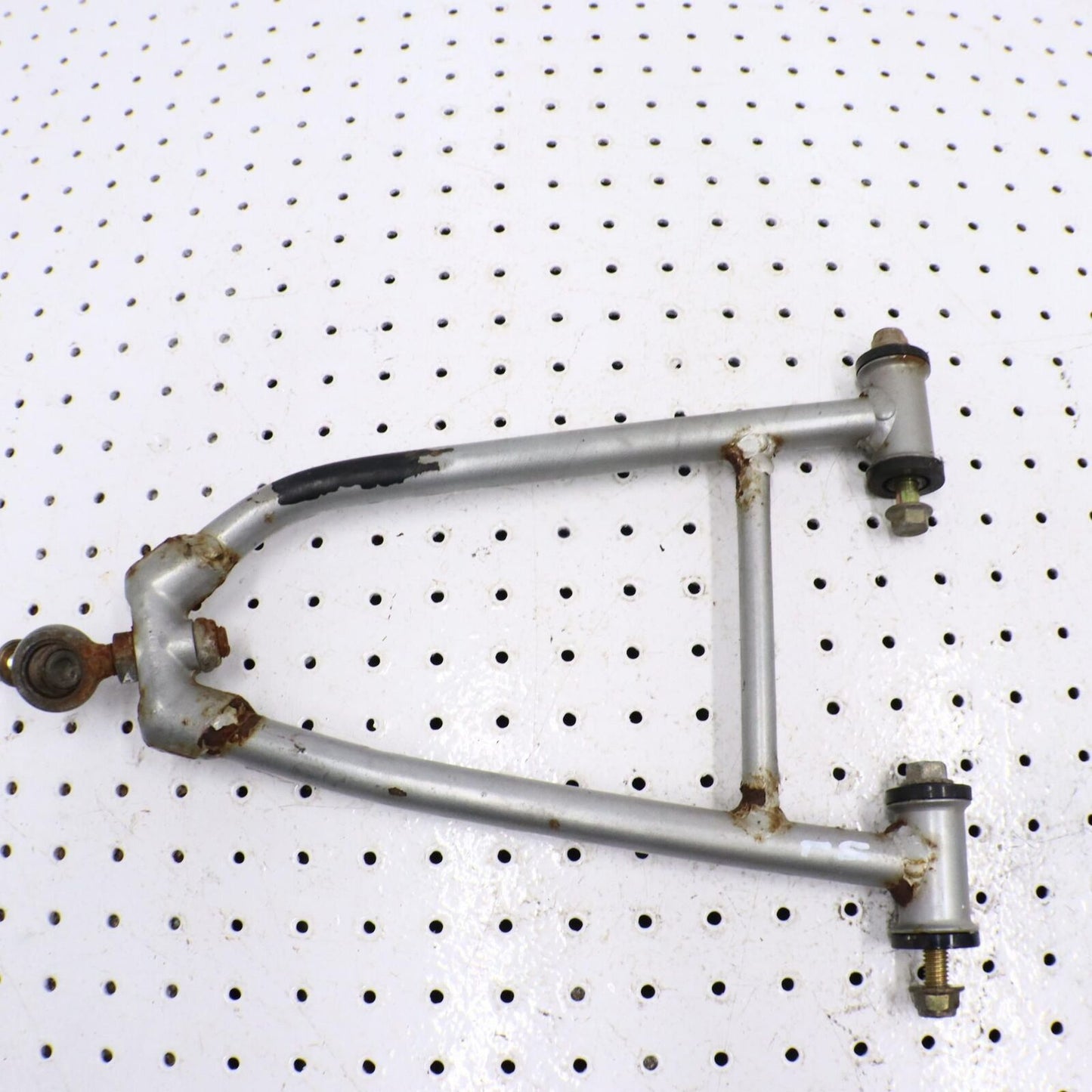 2006 POLARIS FUSION 700 FRONT UPPER LEFT CONTROL A ARM 2203019-385 