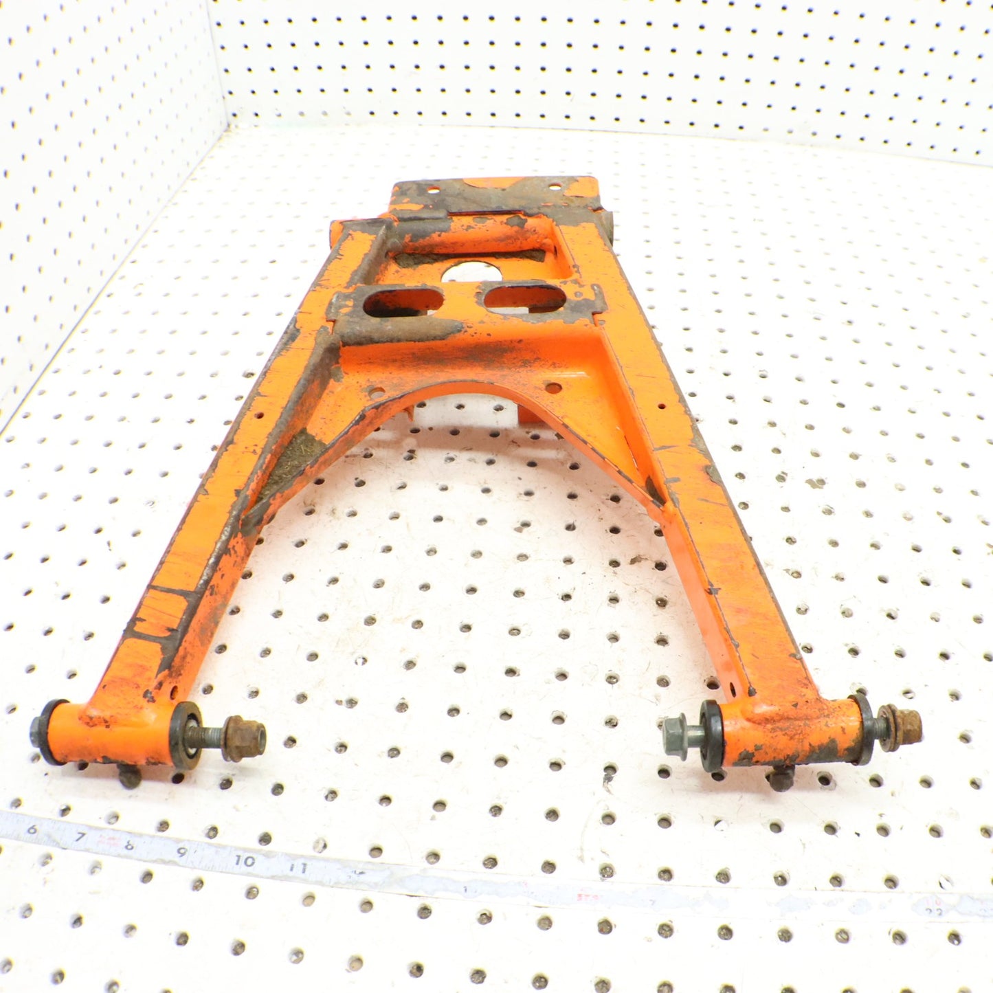 2013 Polaris Ranger Xp 900 Lower Right Rear Control A Arm 1018461-589