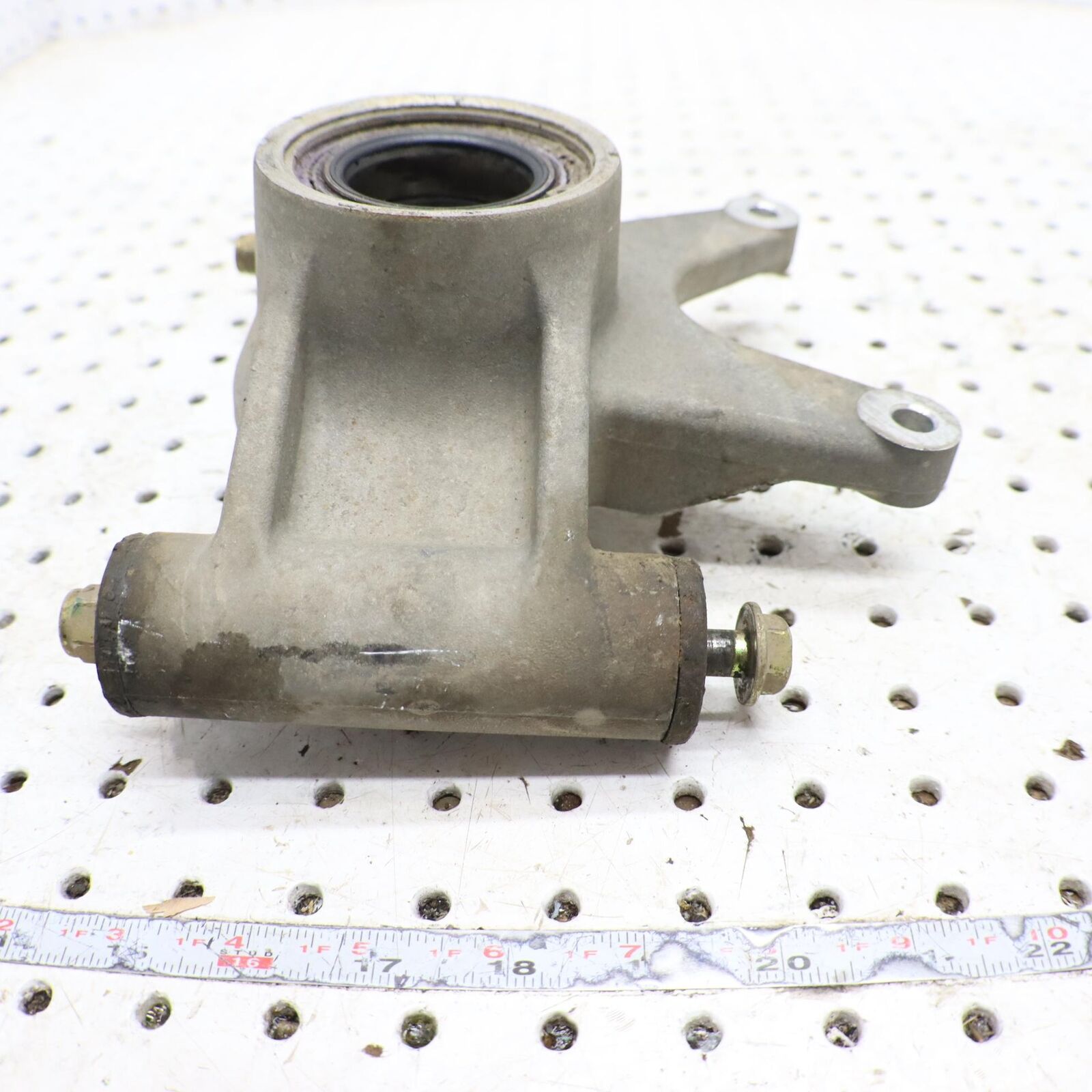 2009 POLARIS SPORTSMAN XP 850 BEARING CARRIER KNUCKLE REAR LEFT 5136105