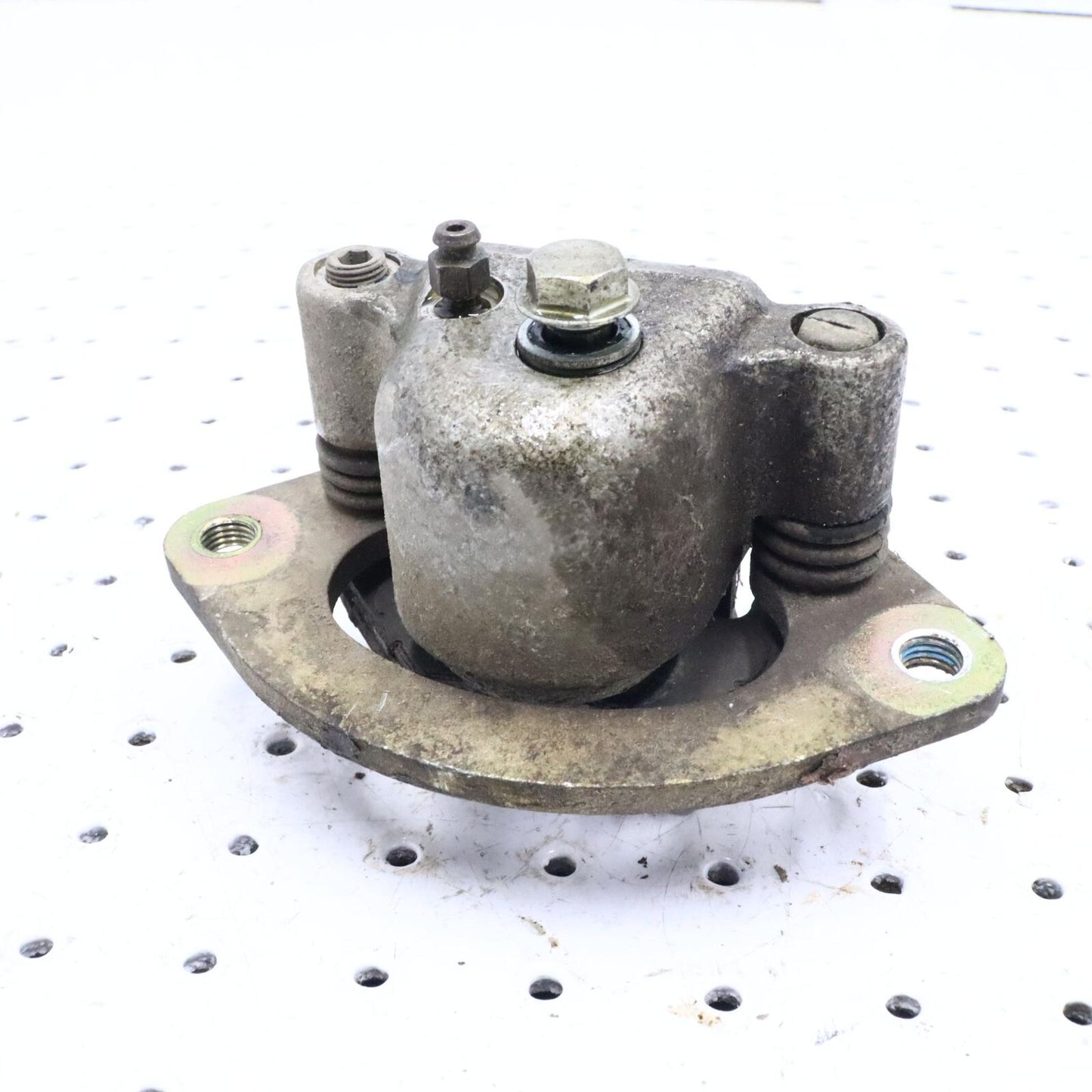 2013 POLARIS SPORTSMAN 550 REAR BACK BRAKE CALIPER 1911063