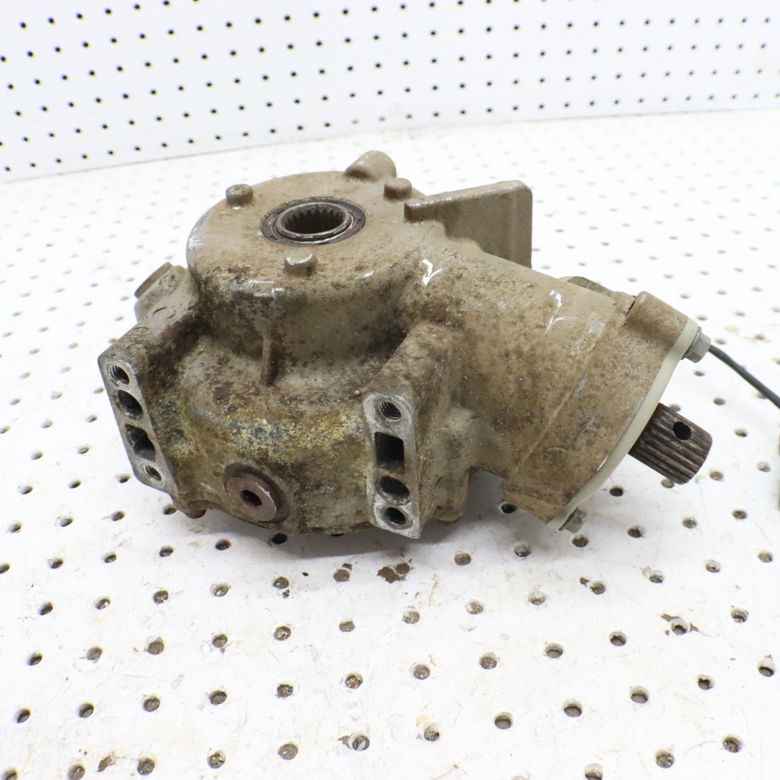 2013 Polaris Ranger 800 Front Gearcase Differential Final Drive 1333066 1337140