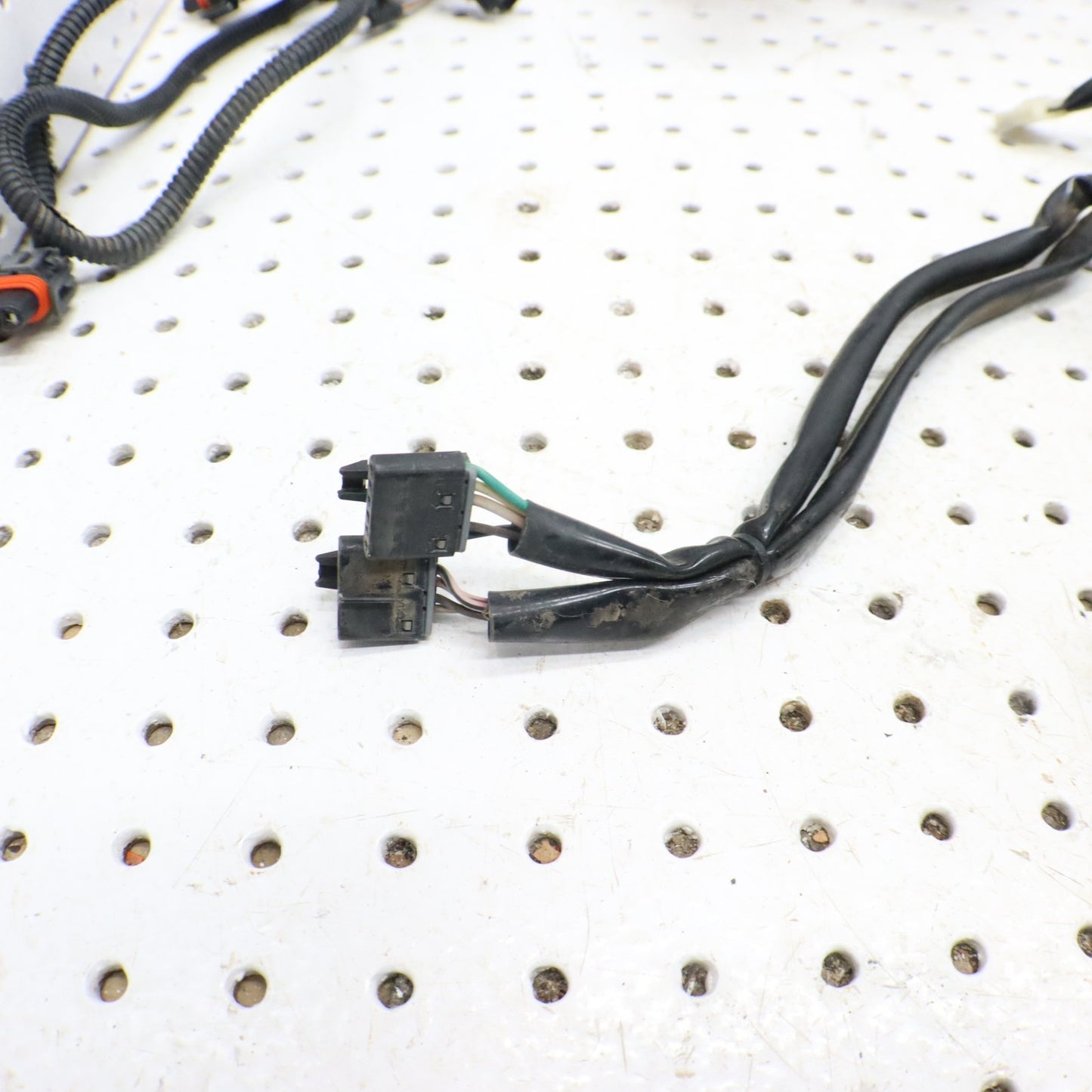 2009 Polaris Sportsman 800 Wire Harness 2410976; 2411473