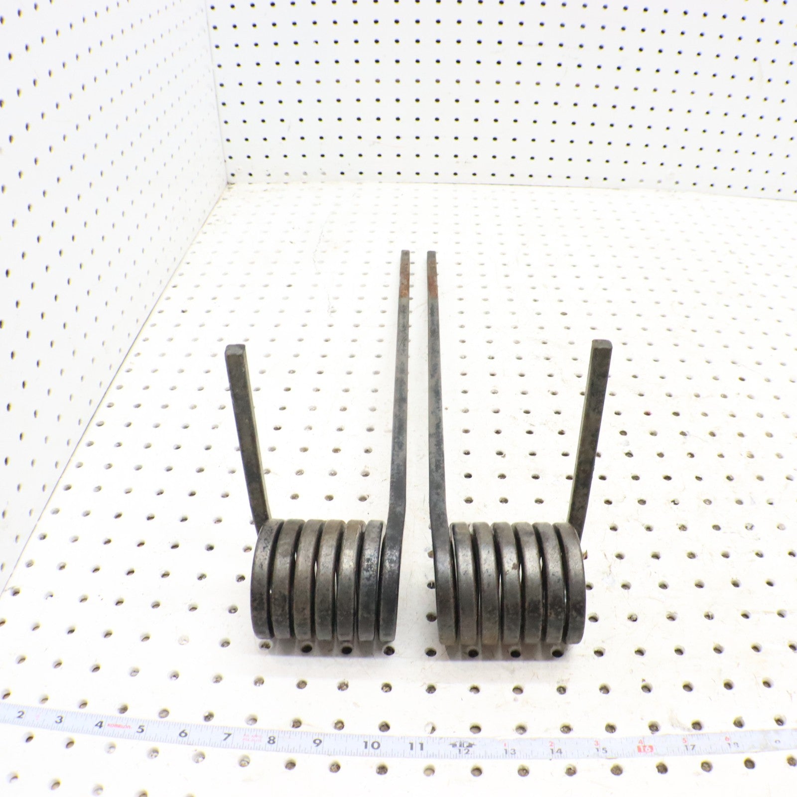 2009 Arctic Cat Crossfire R 8 Rear Suspension Torsion Springs 1704-577; 1704-576