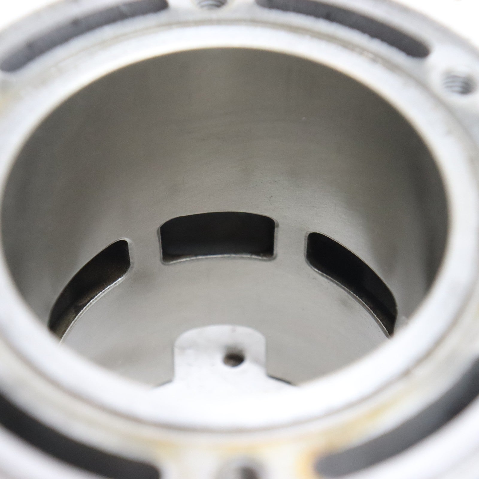 2007 Polaris Iq 600 Cylinder Jug 3021542